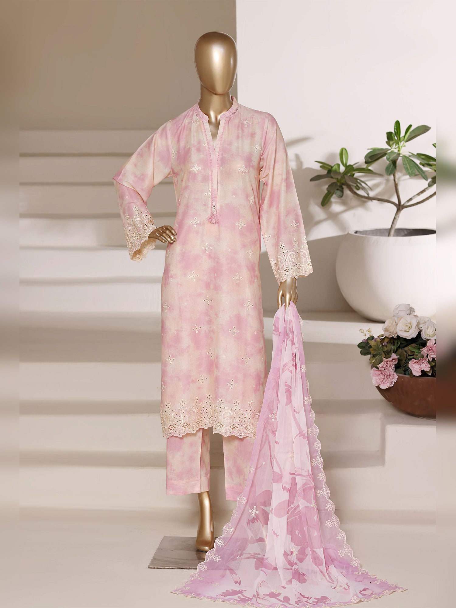 Sadabahar "Regal" Embroidered Lawn 3-Piece Suit - Pink