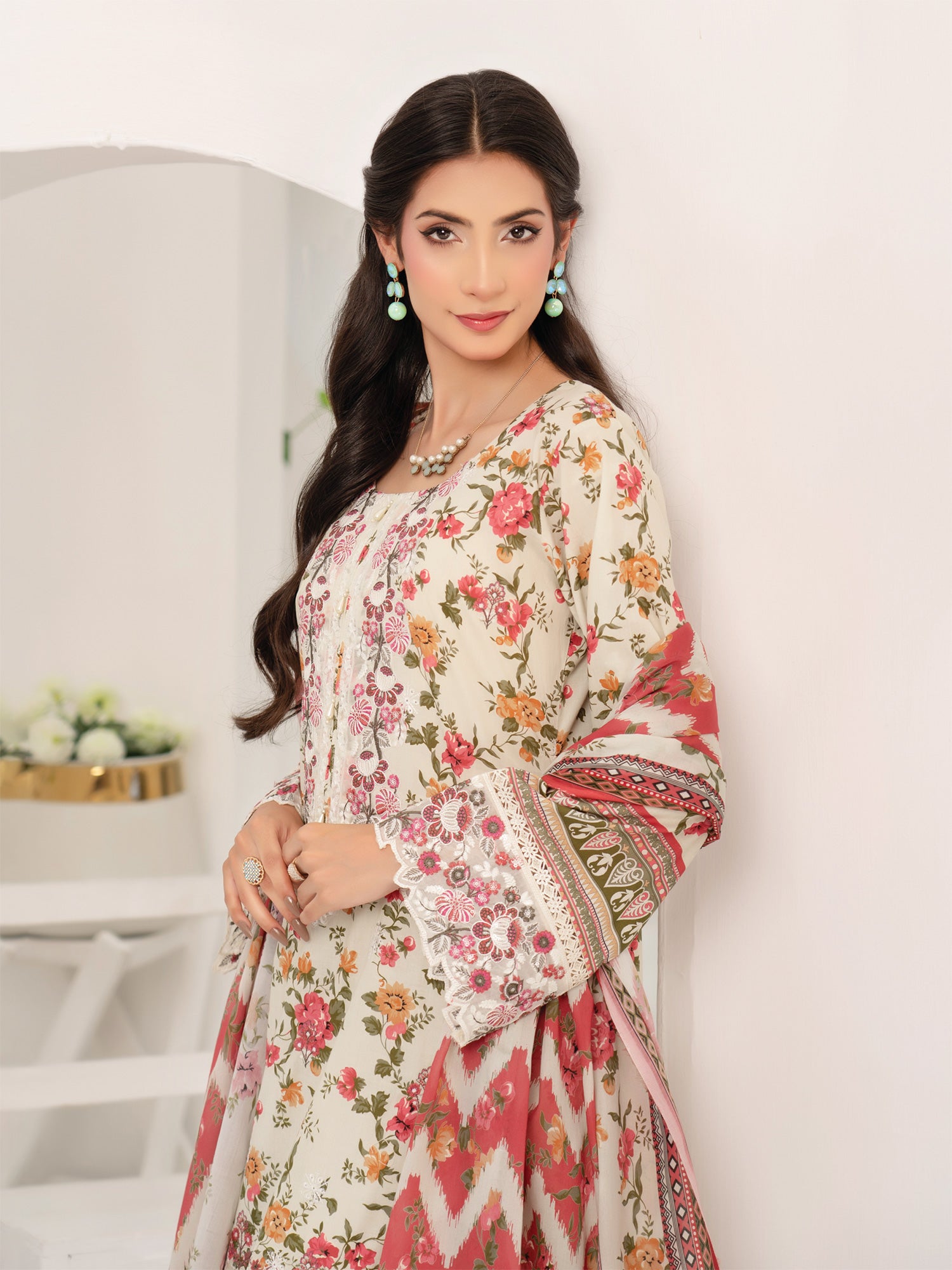 Munira Embroidered Lawn Suit (Vol.47 - D02) - Light Mint