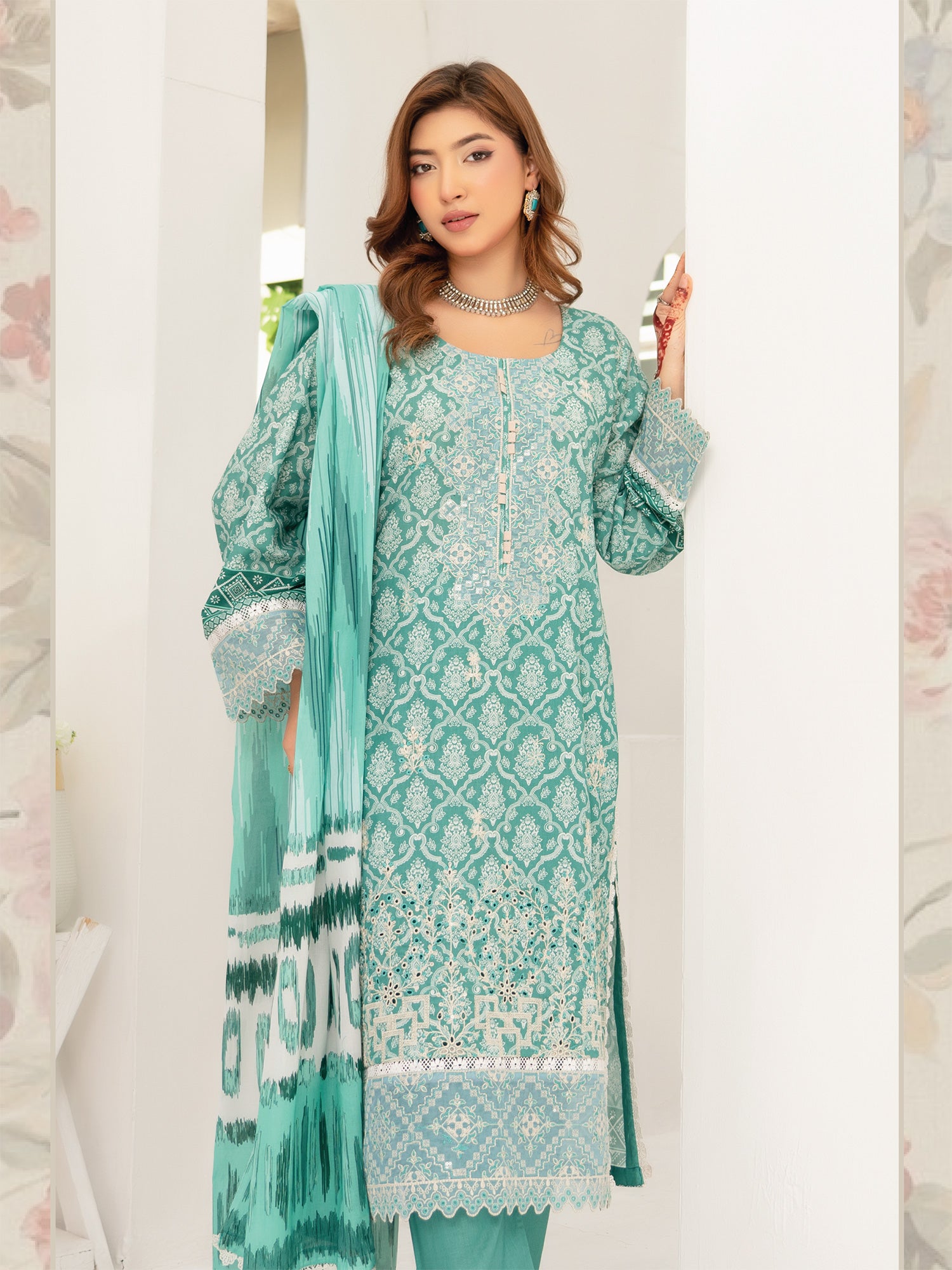 Munira Embroidered Lawn Suit (Vol.47 - D04) - Sea Green