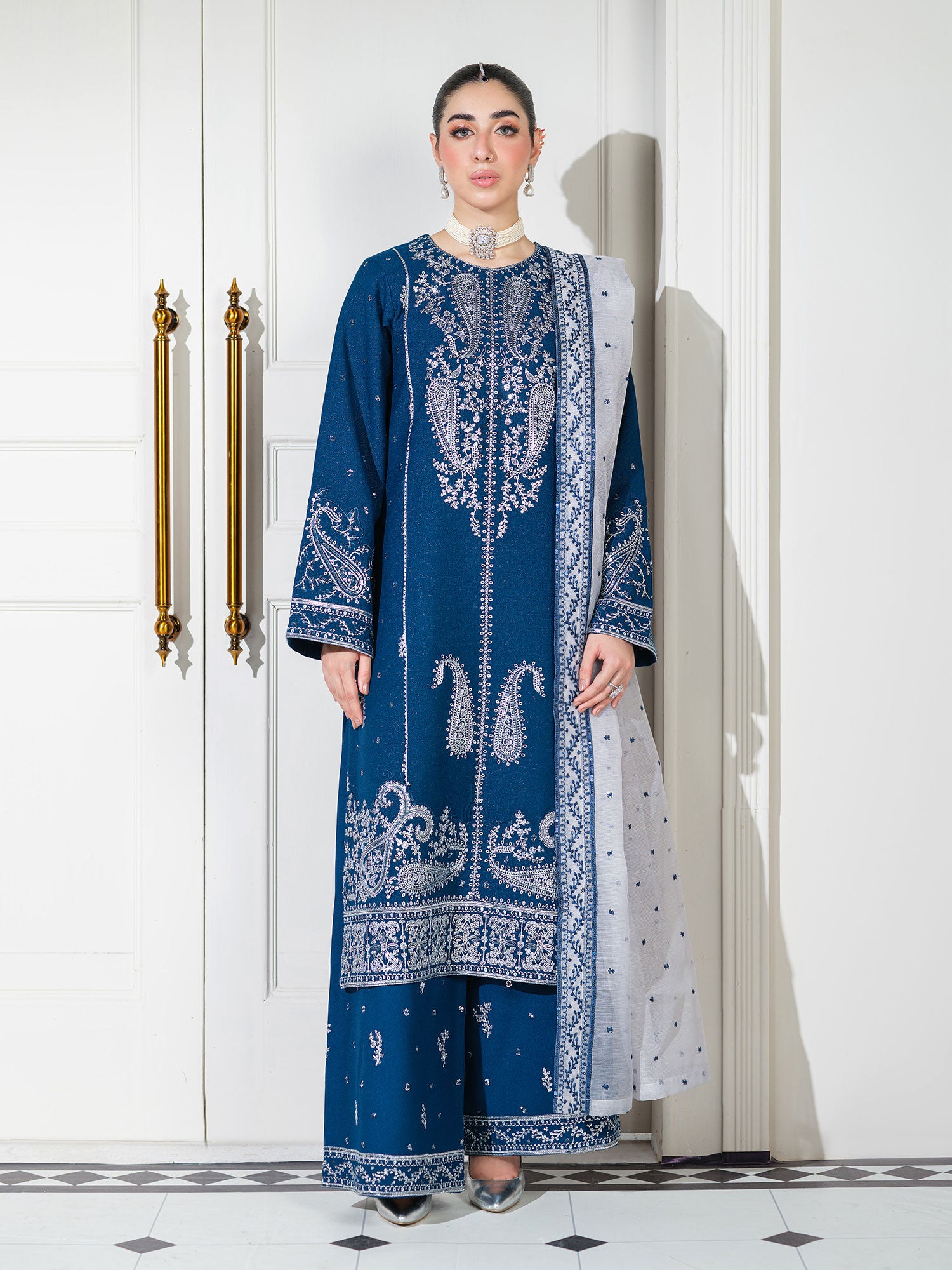 Heera's Embroidered Dhanak 3-Piece Suit - Sapphire Blue