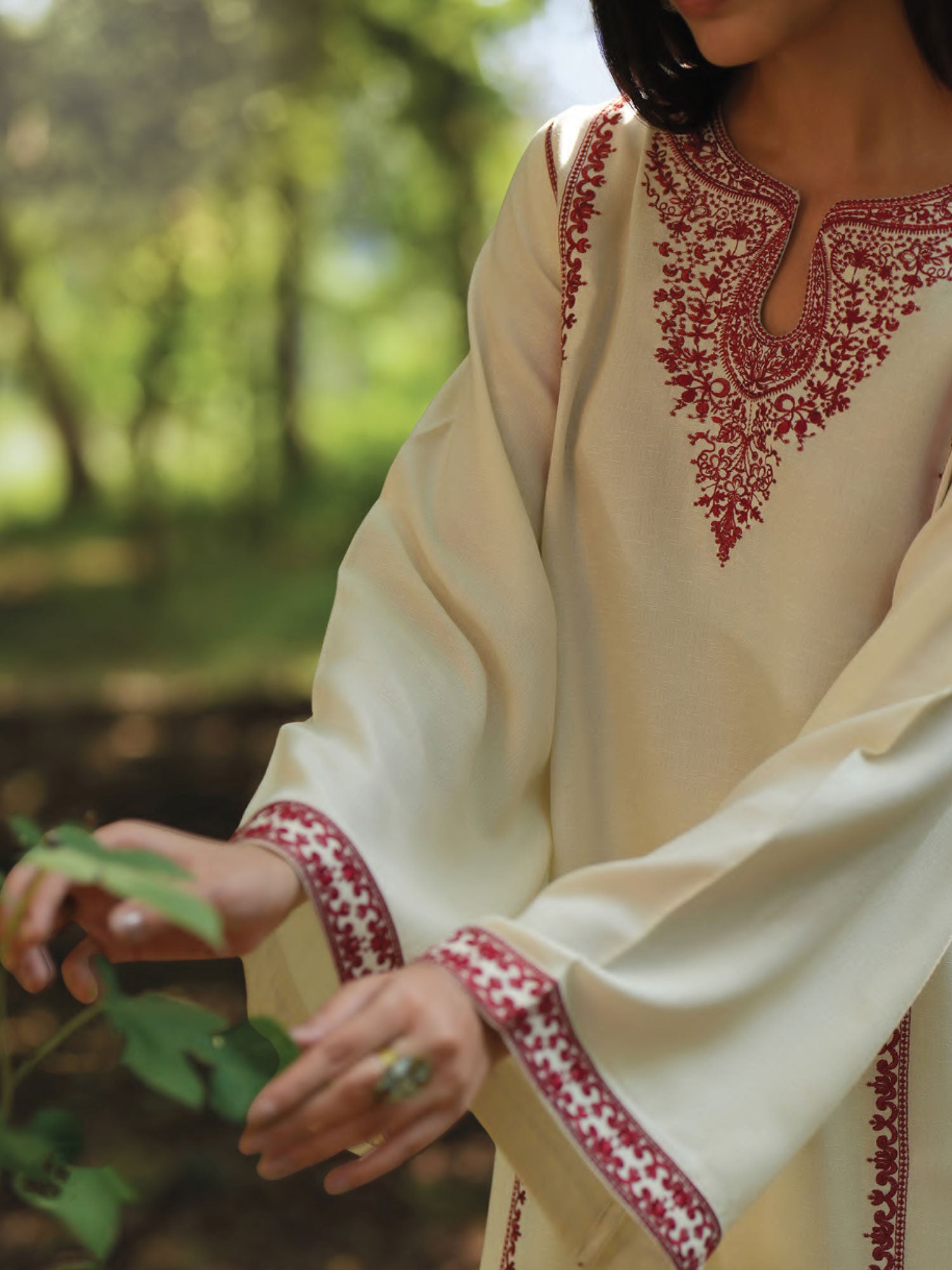 Casual Lite Winter Dhanak Suit with Pashmina Shawl - Ivory