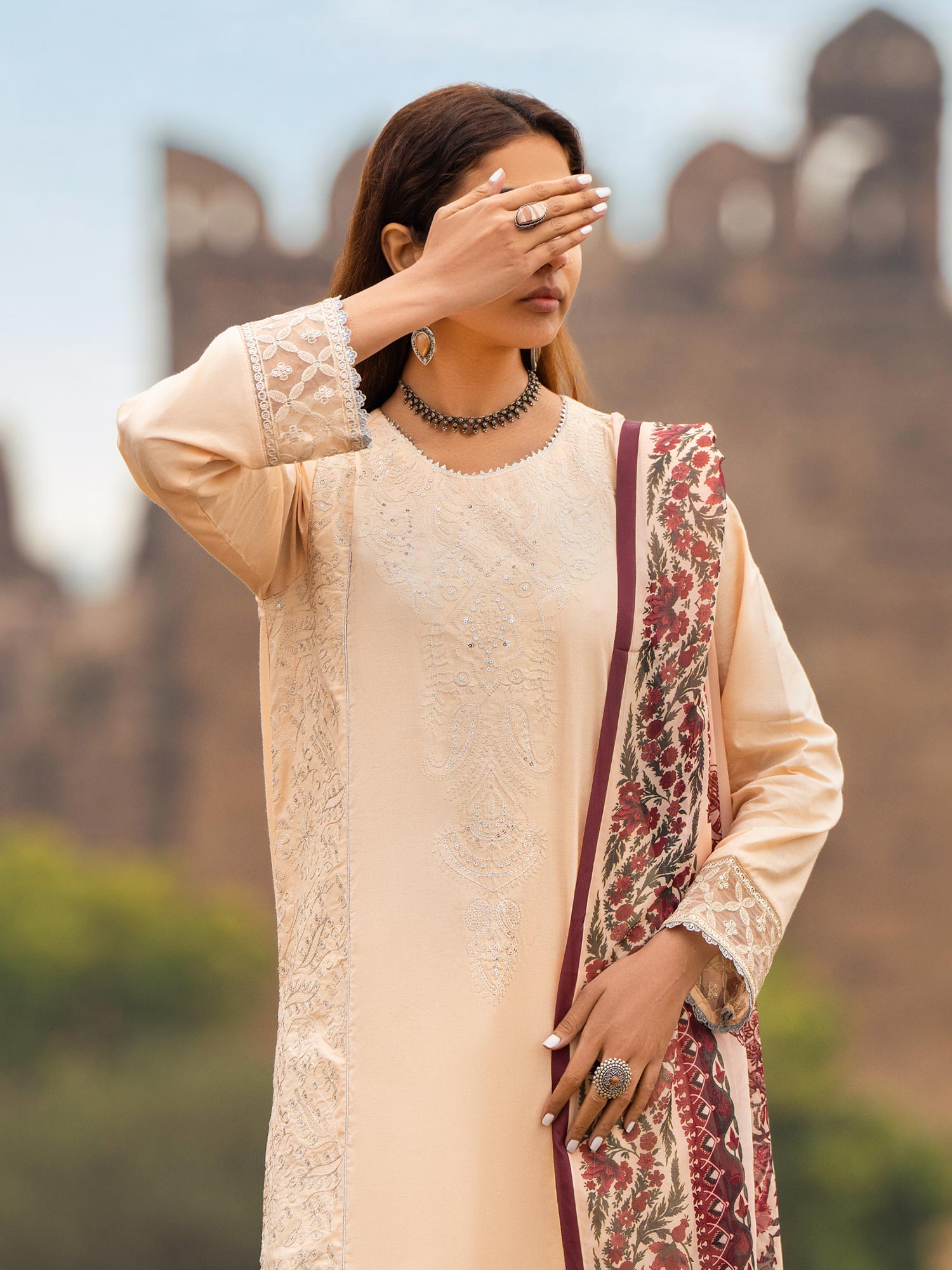 Casual Lite "Sky Stories" Summer Festive Suit - Beige Bloom