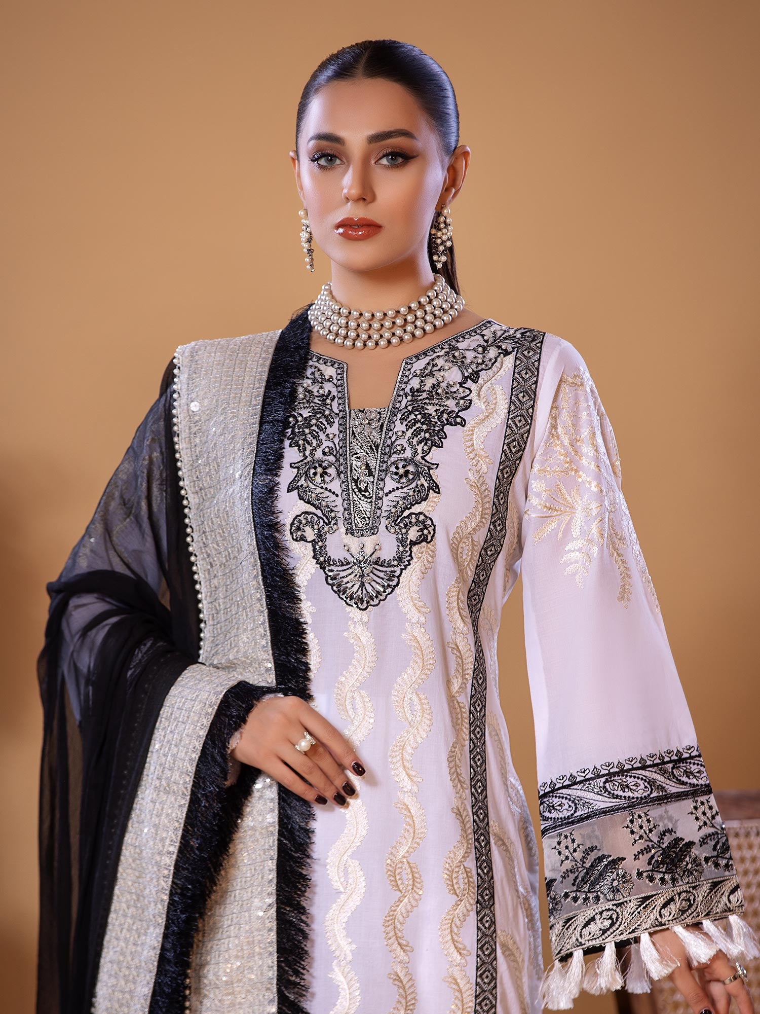 Heera's White Embroidered Cambric Cotton 3-Piece Suit