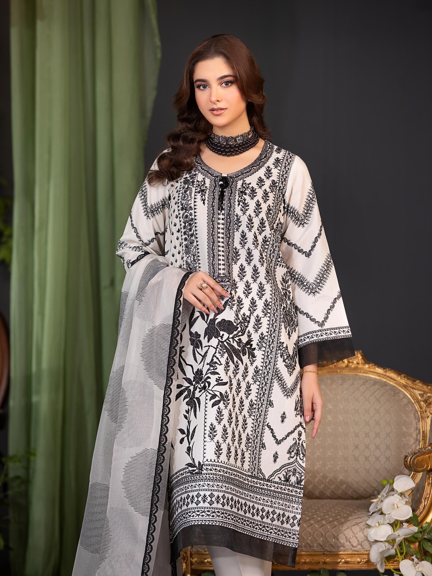 Heera's White & Black Luxury Embroidered 3-Piece Suit