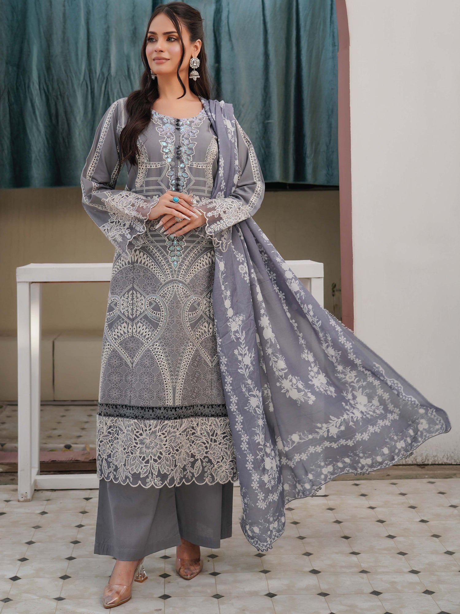 Munira Embroidered Lawn Suit (Vol.49 - D07) - Grey