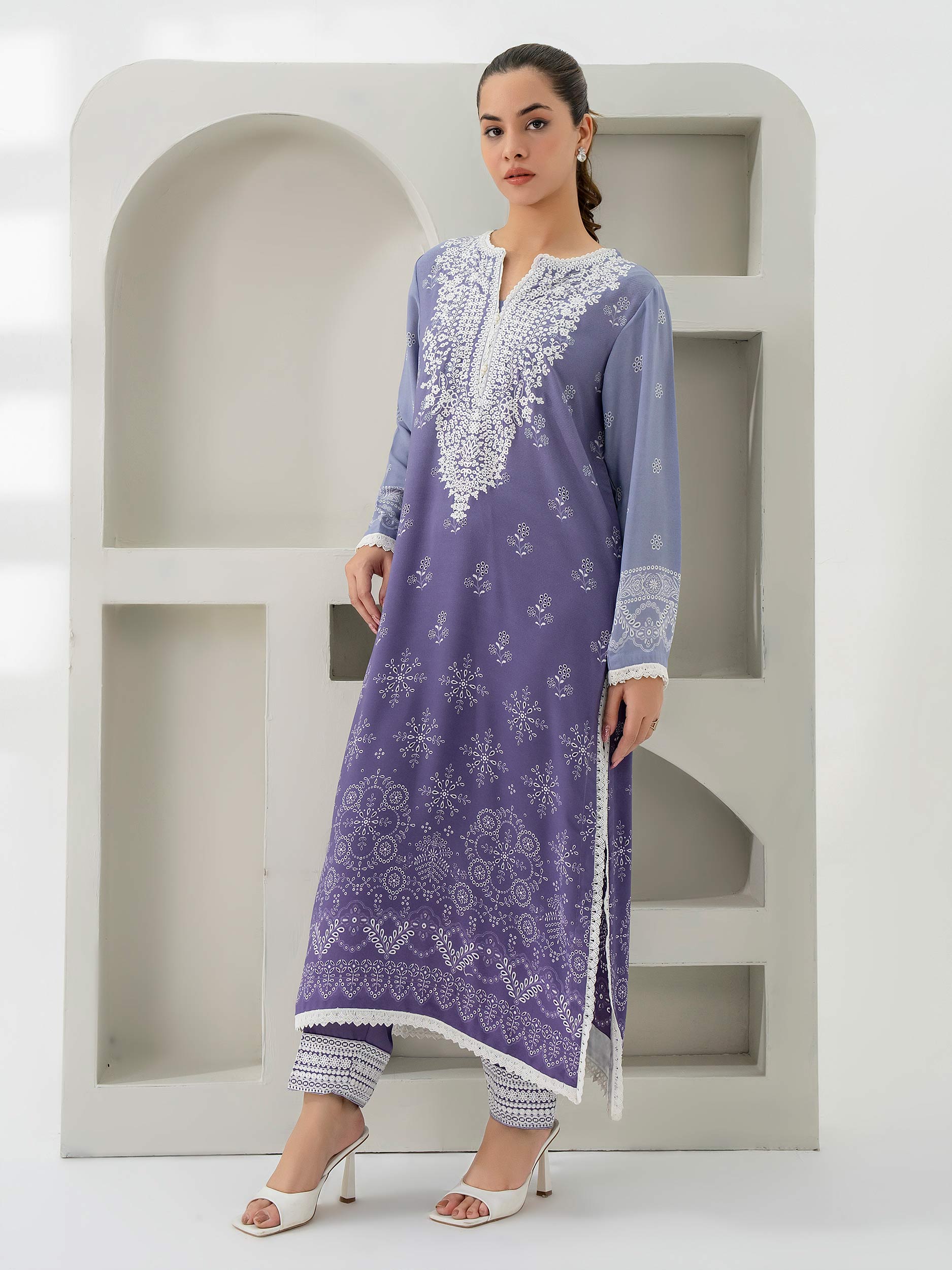 Limelight Lilac Grip Embroidered 2-Piece Suit (A0630ST)