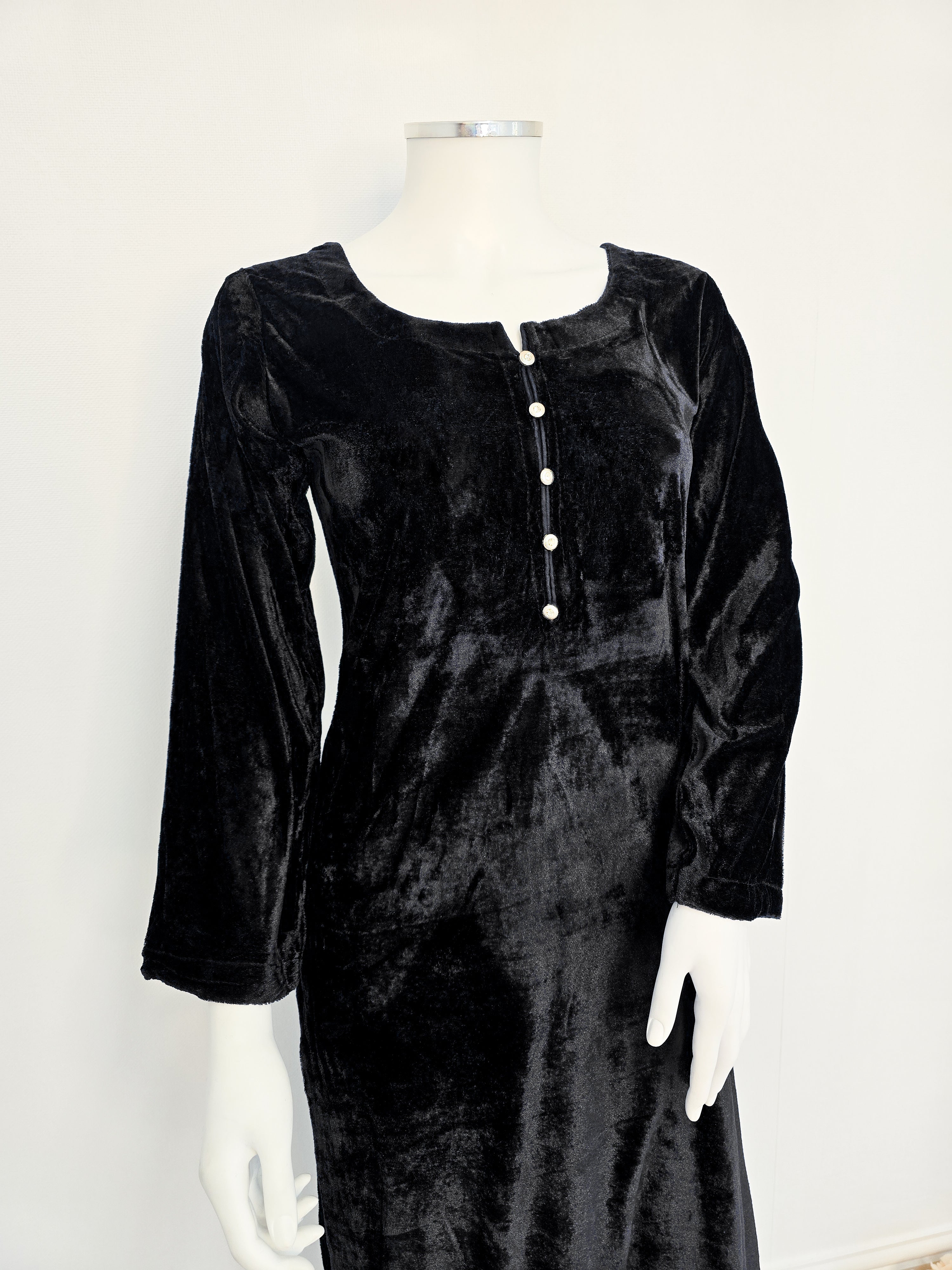 Black Winter Velvet Plain 2-Piece Suit