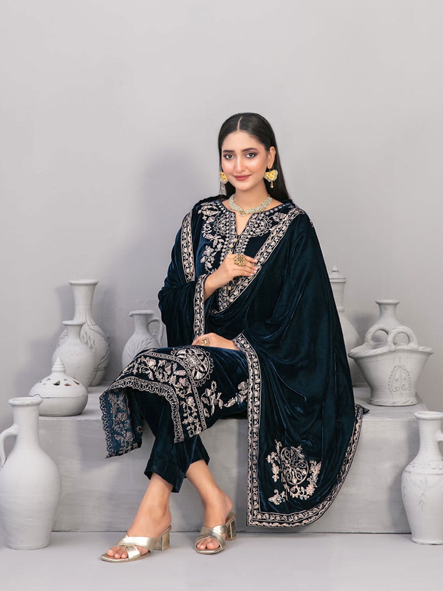 Tawakkal "Velvora" Luxury Velvet 3-Piece Suit (D4922) - Zinc