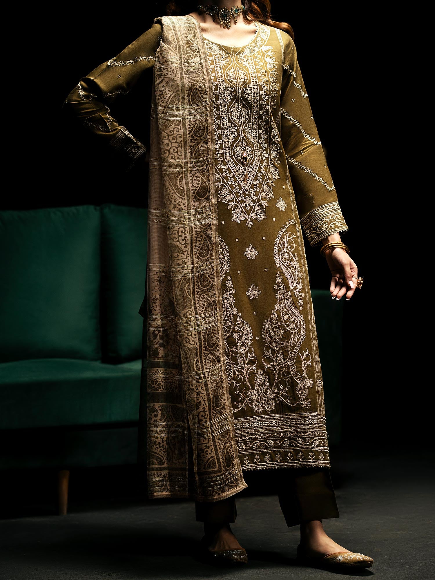 Casual Lite "Boutique" Embroidered Luxury Viscose Suit - Olive