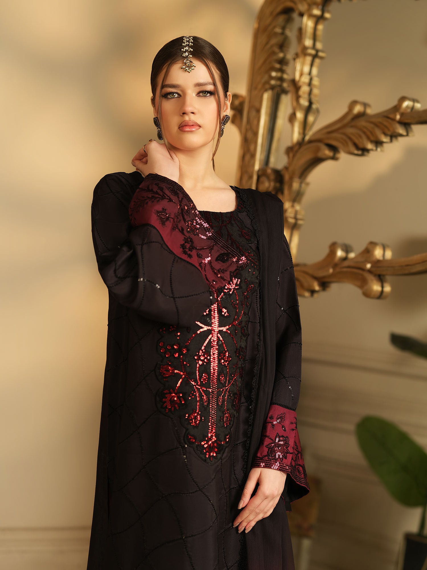 Heera's Embroidered Cambric Cotton 3-Piece Suit - Noire Majesté