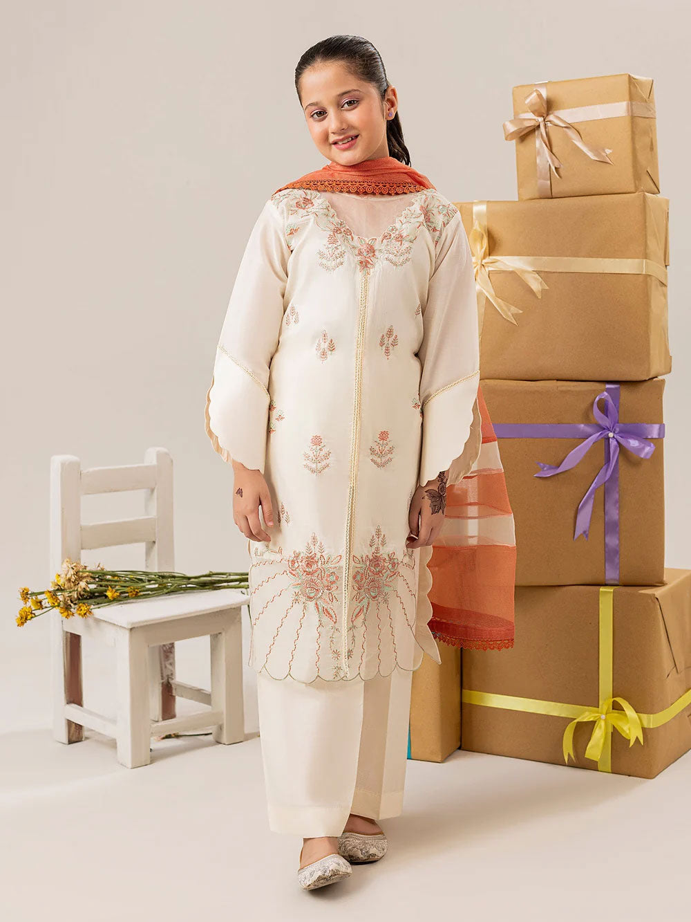 Zarqun Kids "Nissa" Embroidered Lawn Suit - Off-White (2535A)