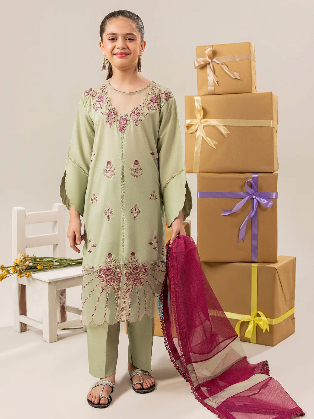 Zarqun Kids "Nissa" Embroidered Lawn Suit - Pistachio Green (2535B)