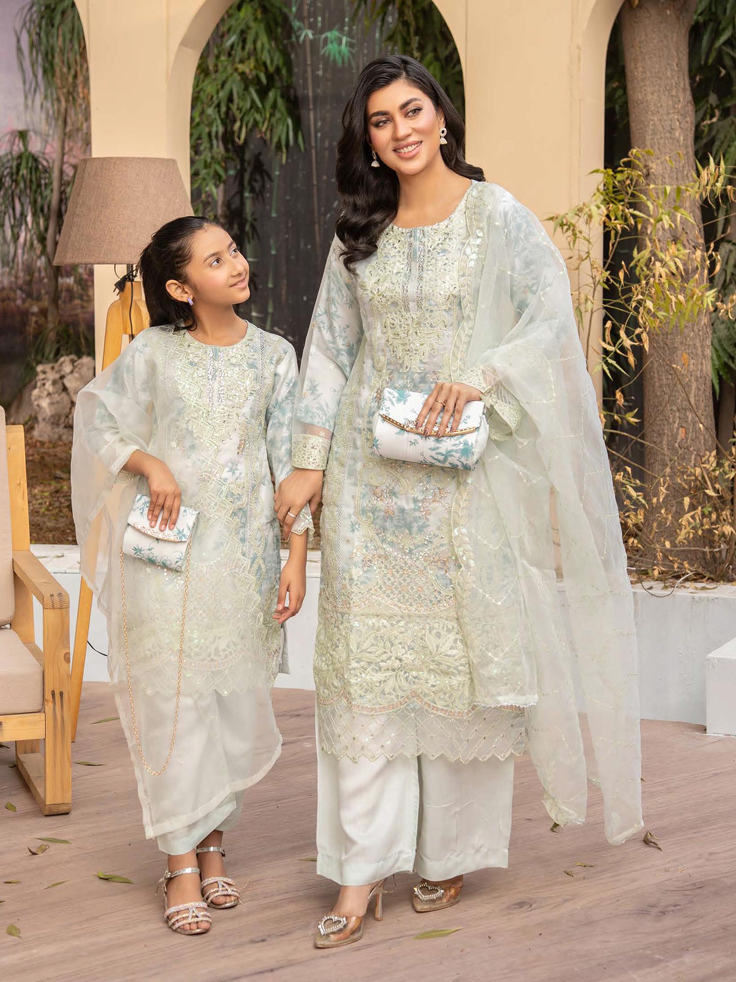 Rangz Mother-Daughter Lux Organza Suit with Clutch - Mint