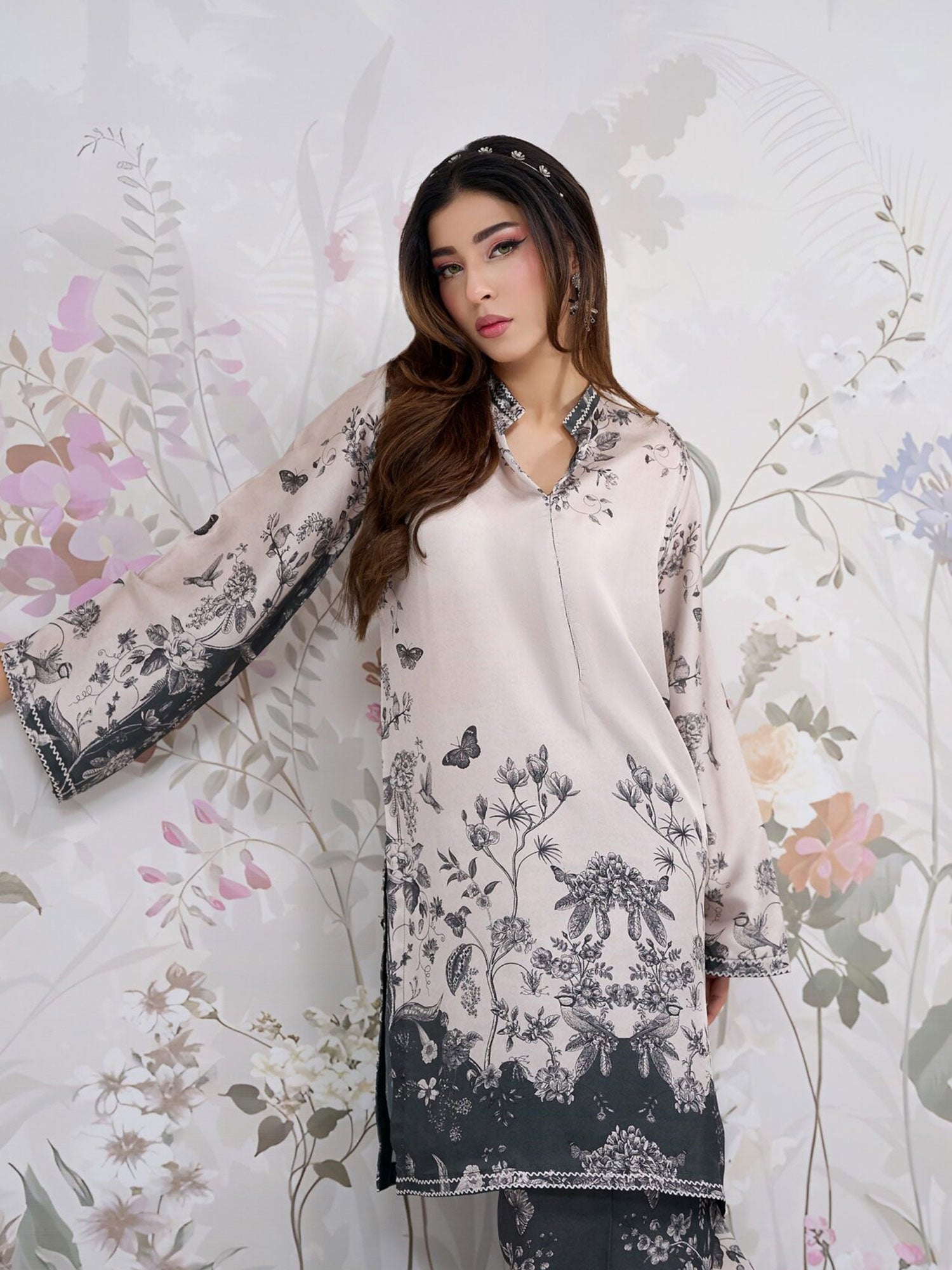 Regalia Luxe Silk 2-Piece Suit - Dark Green & Off-White