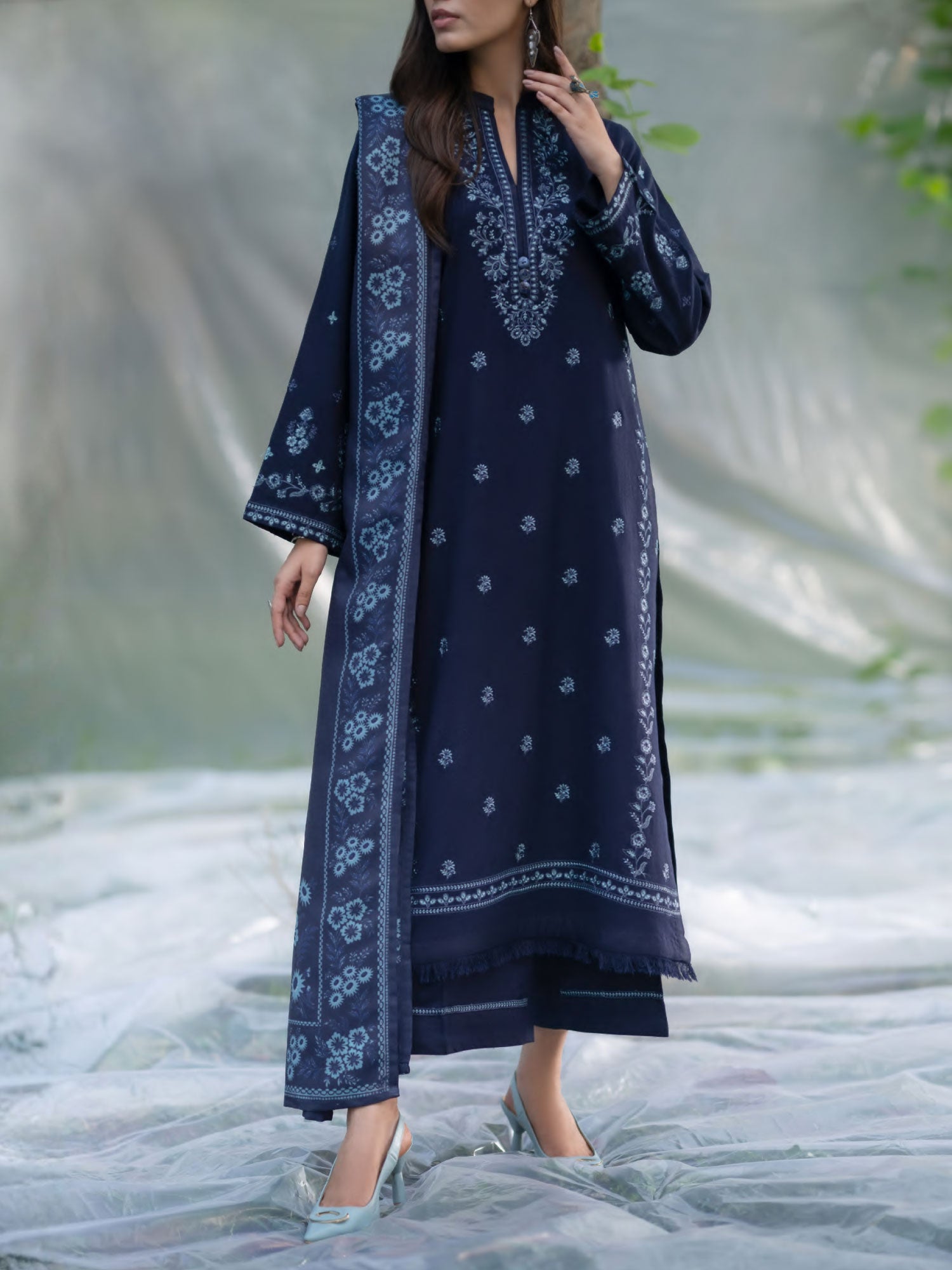 Casual Lite "Khunki" Premium Dhanak Suit with Pashmina Shawl - Navy Blue