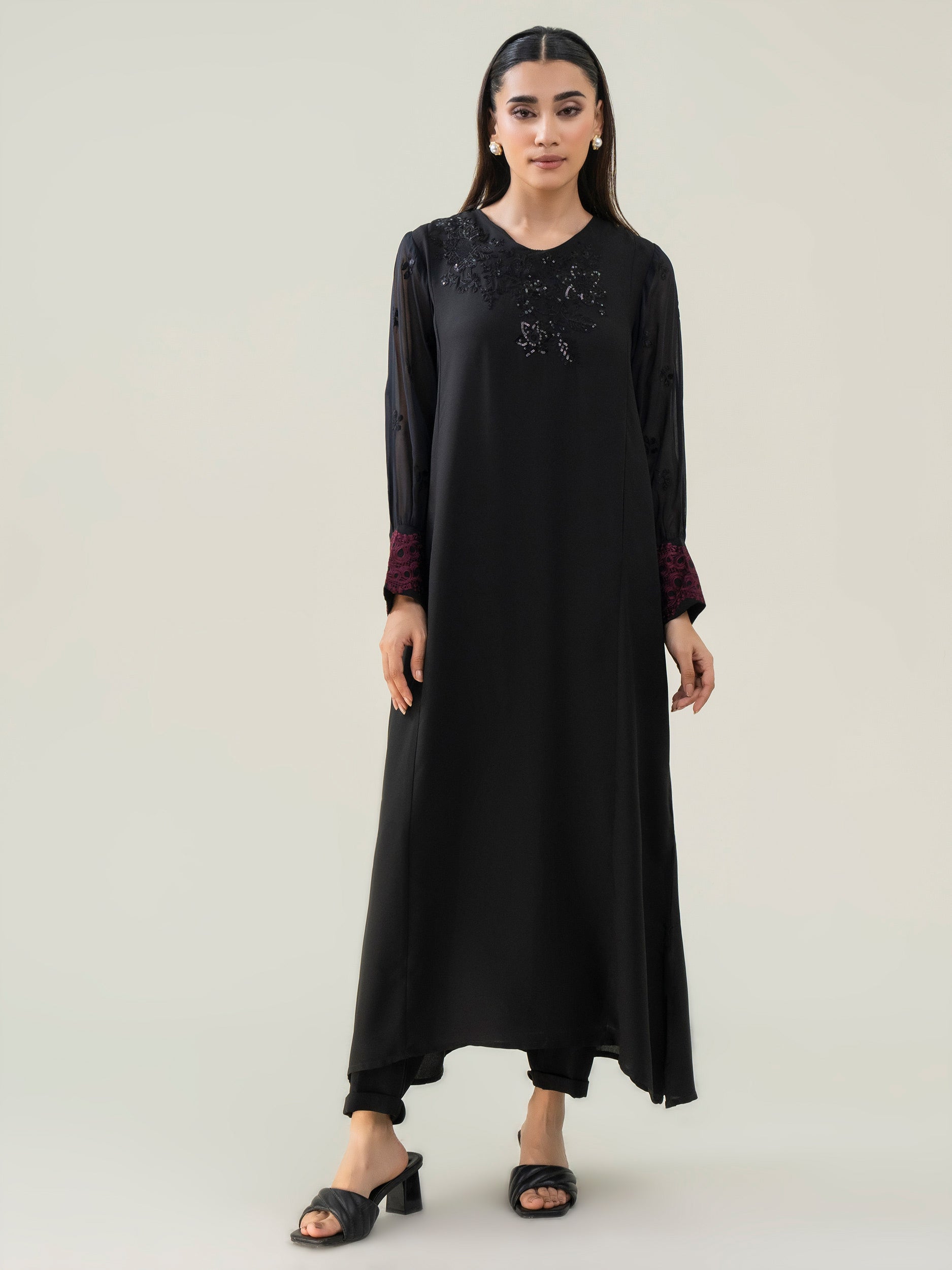 Limelight Black Grip Embroidered Shirt (P8658SH)