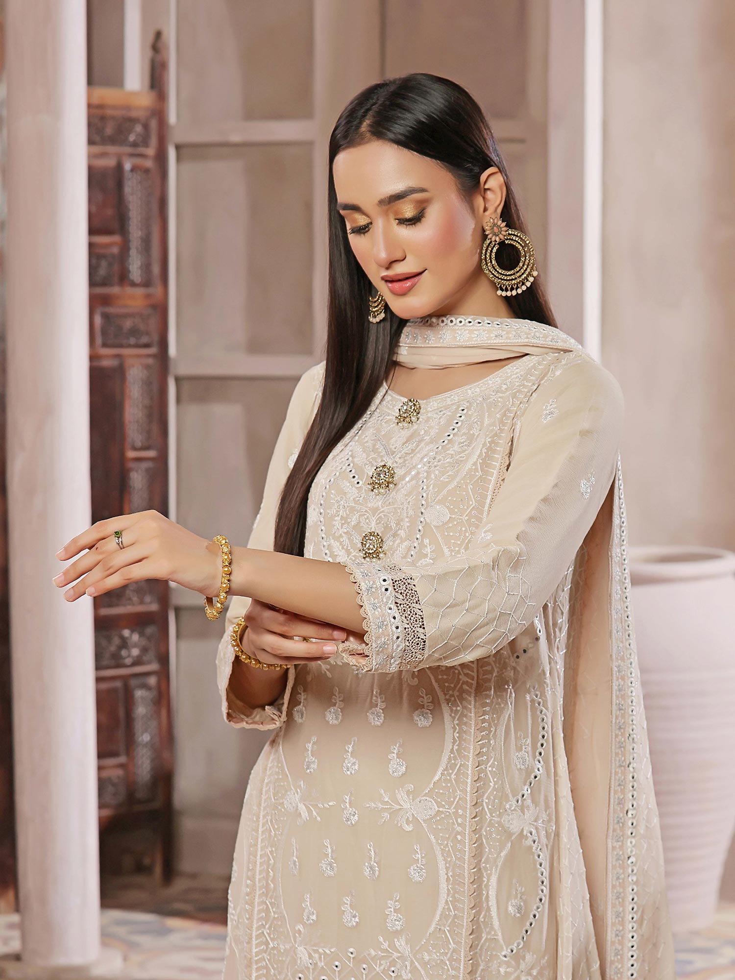 Wardah Uzair "Kanwal" Embroidered Chiffon Maxi Suit - Raha