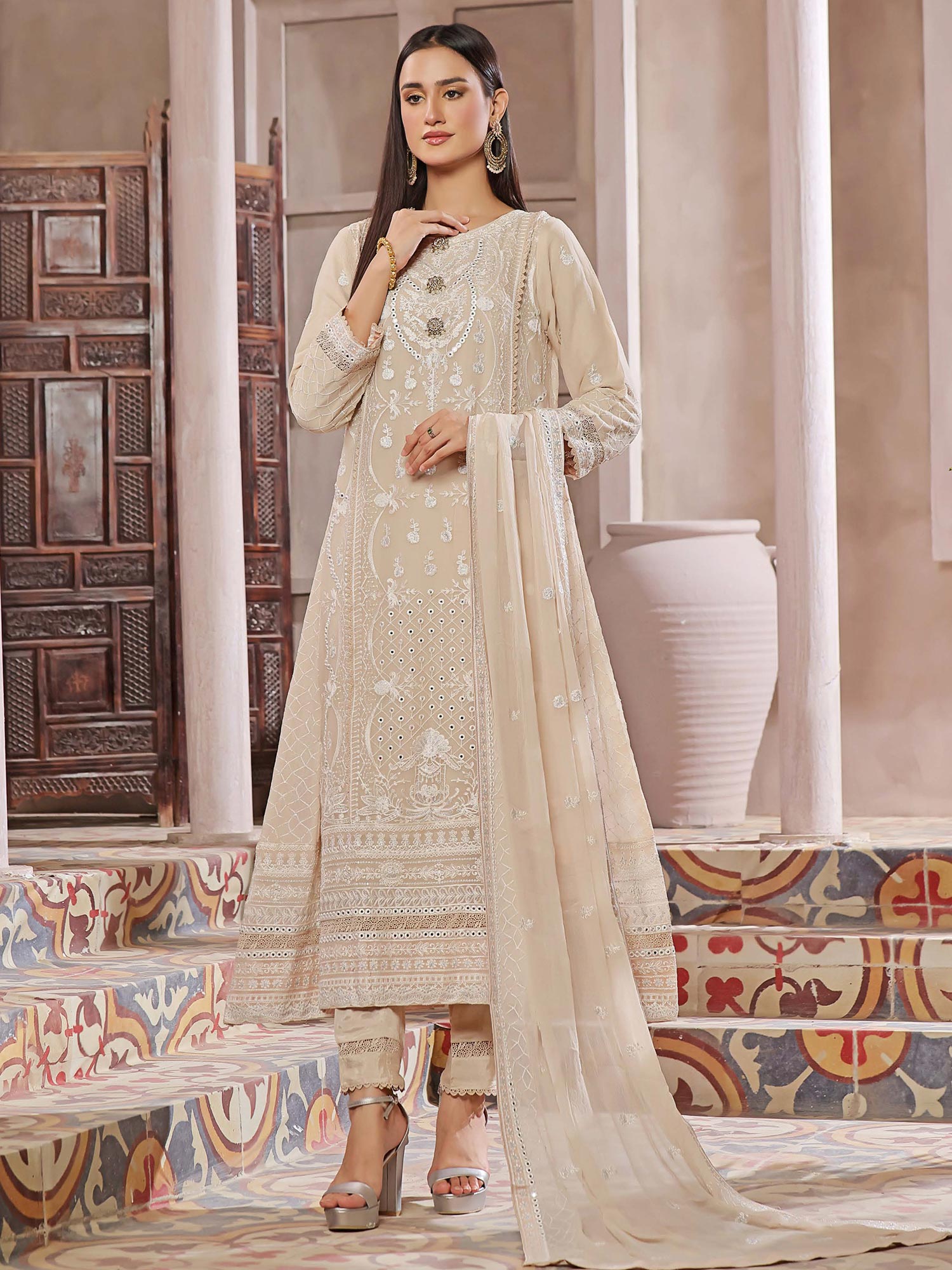 Wardah Uzair "Kanwal" Embroidered Chiffon Maxi Suit - Raha