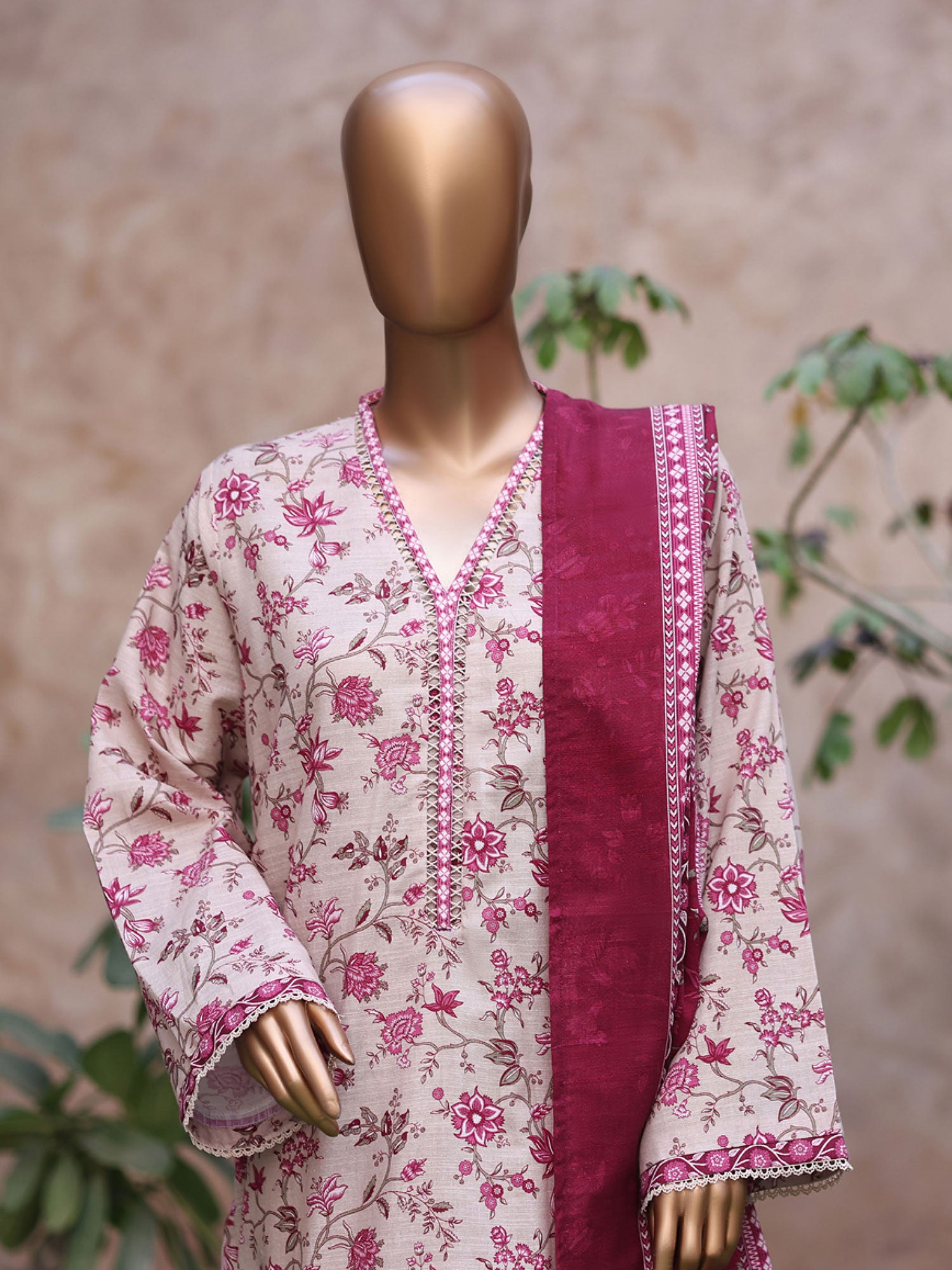 Bin Saeed Printed Khaddar 3-Piece Suit - Pink and Beige