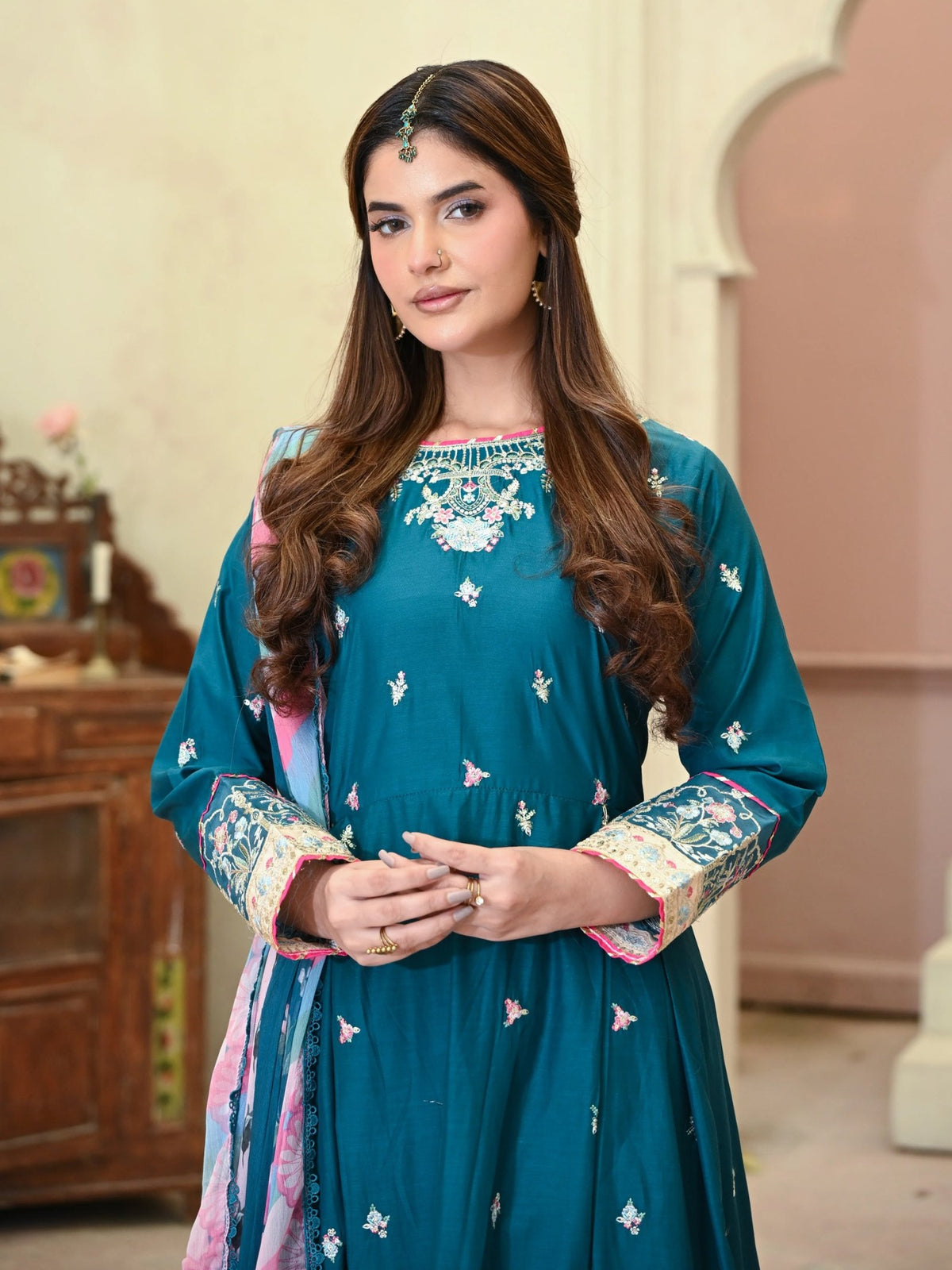 Zinc Embroidered Raw Silk 3-Piece Suit (D05)