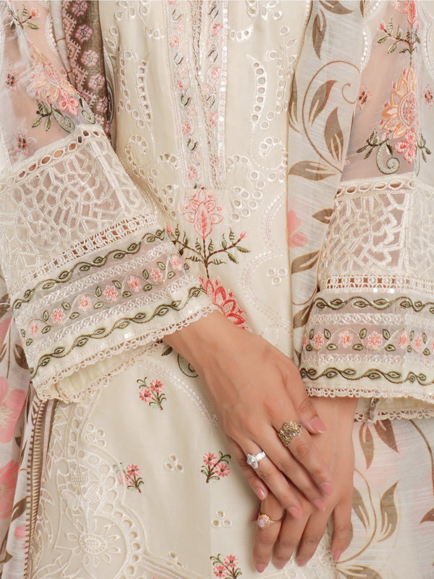 Munira Embroidered Lawn Suit (MSL-02) - Cream