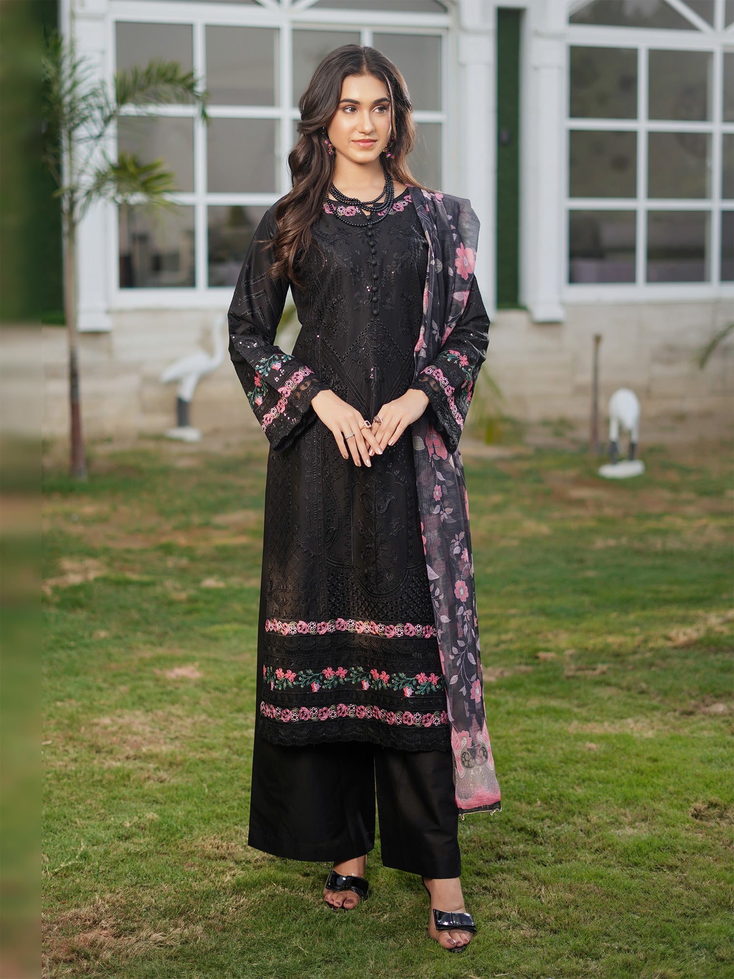 Munira Embroidered Lawn Suit (MSL-04) - Black