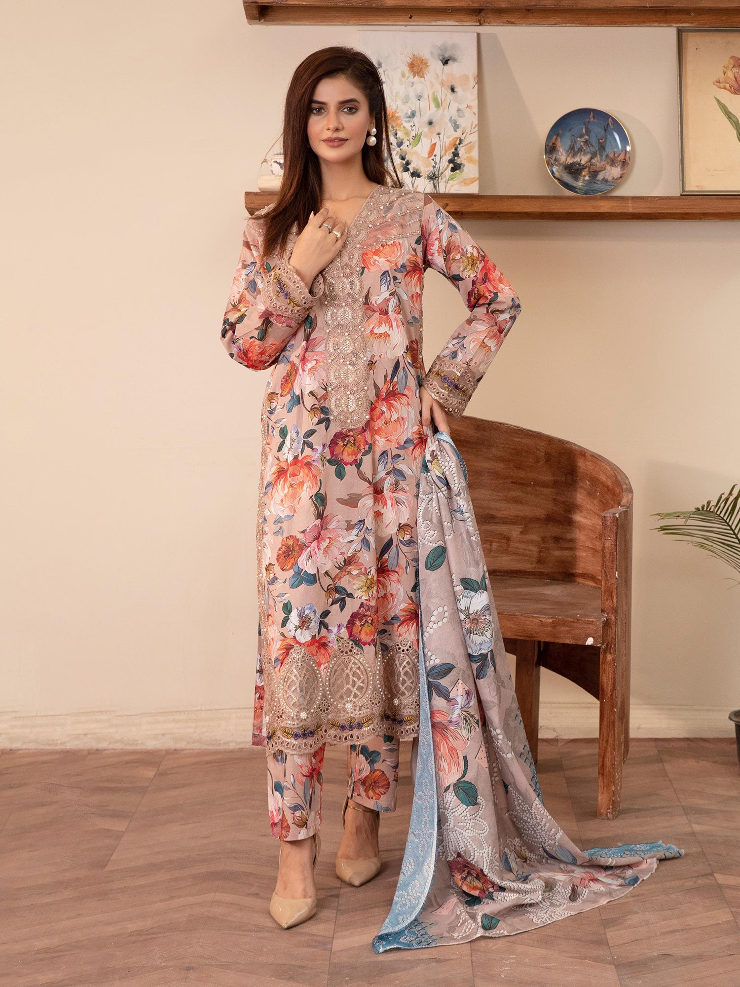 Light Brown Digital Print Lawn-Cotton 3-Piece Suit