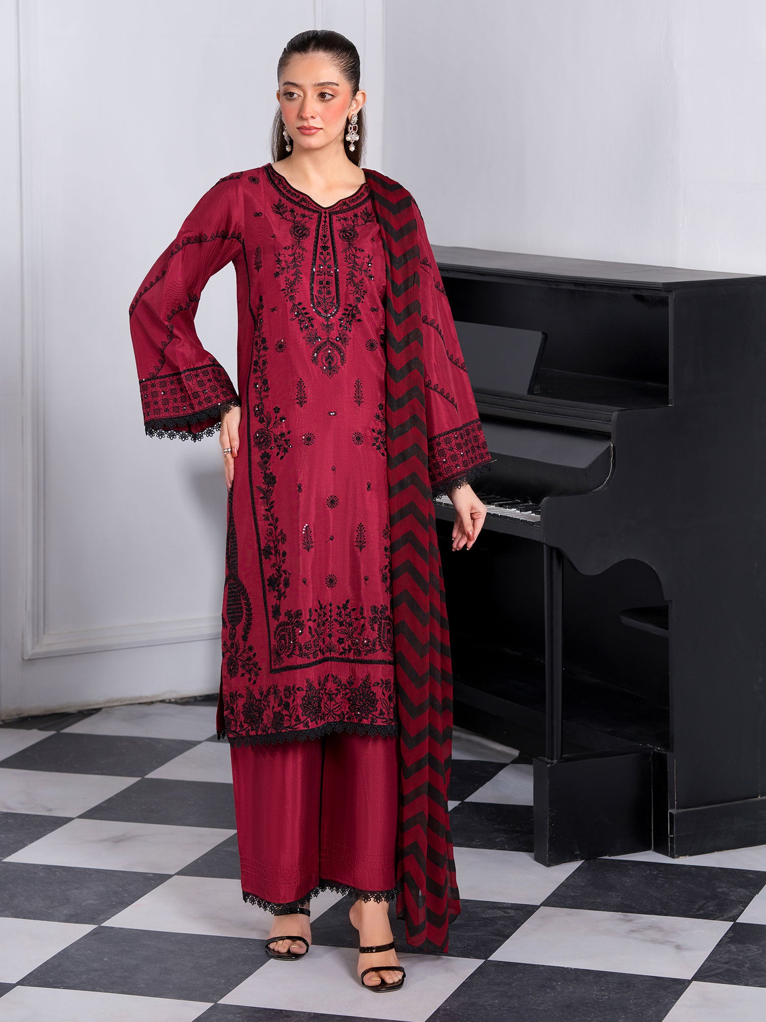 Heera's Embroidered Viscose 3-Piece Suit - Crimson Desire