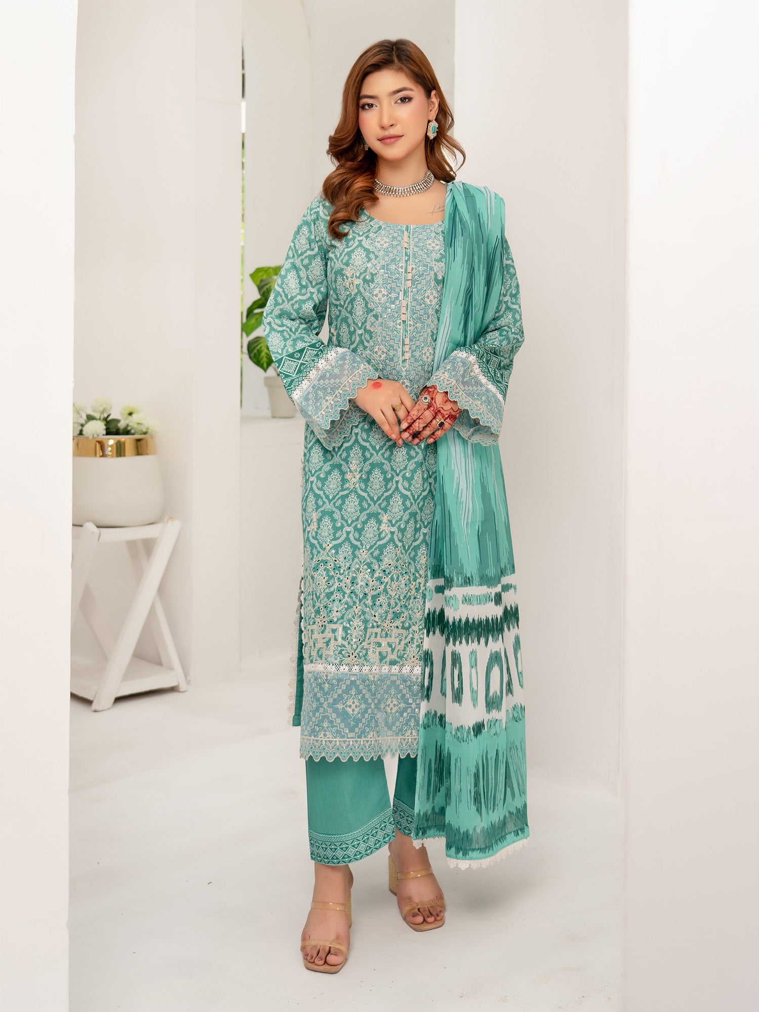 Munira Embroidered Lawn Suit (Vol.47 - D04) - Sea Green