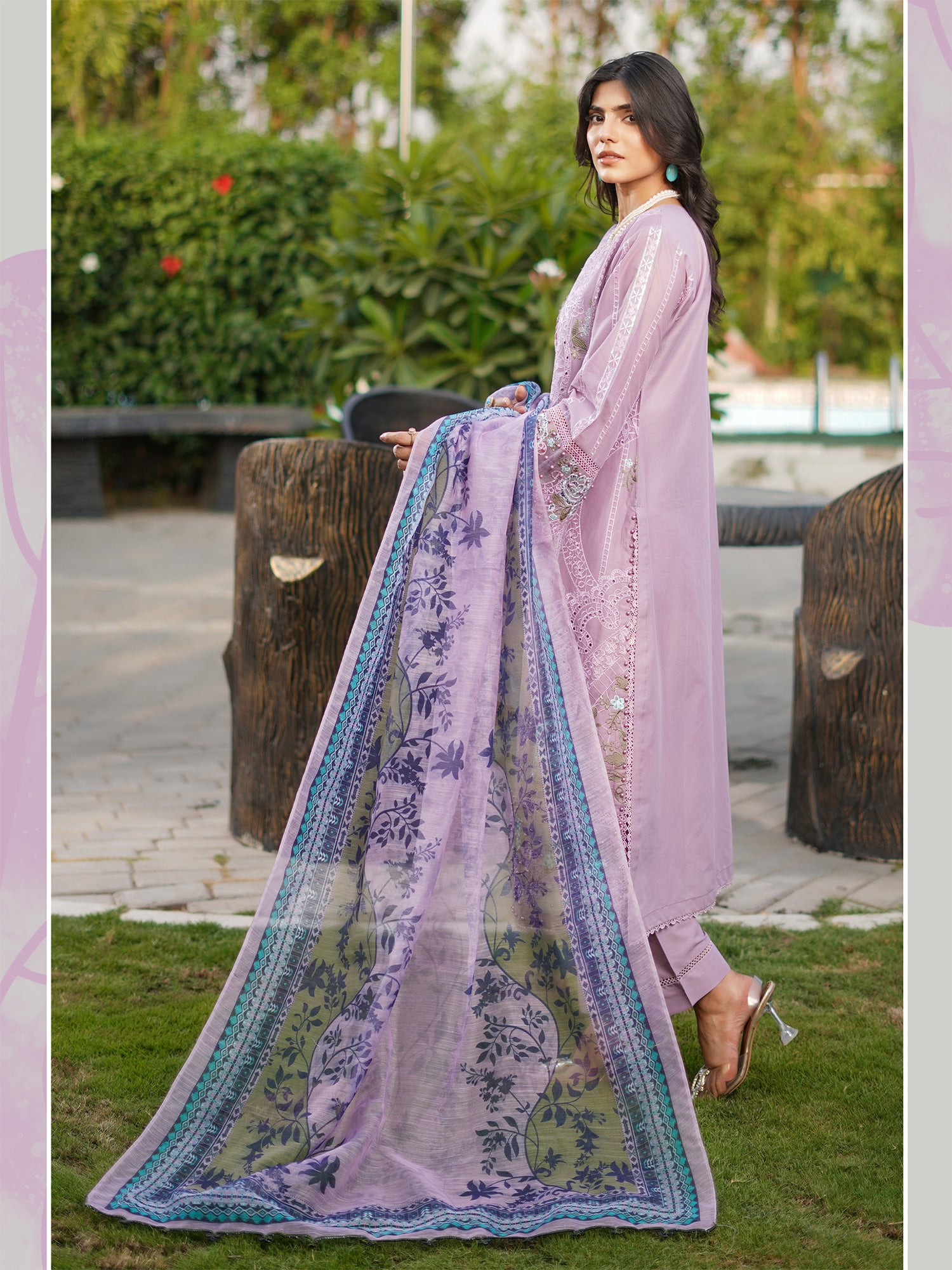Munira Embroidered Lawn Suit (MSL-05) - Lilac