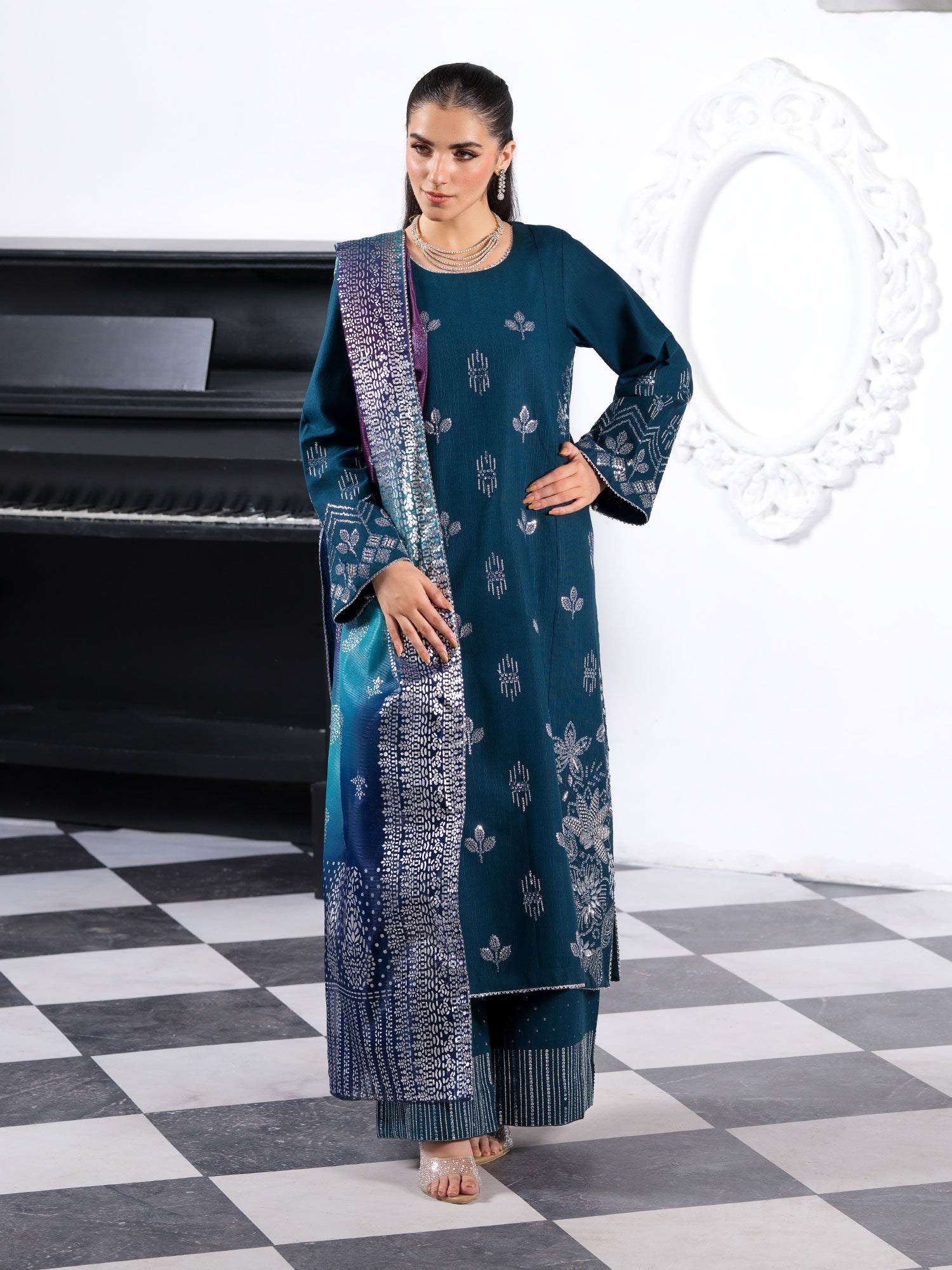 Heera's Embroidered Soft Khaddar 3-Piece Suit - Emerald Dream