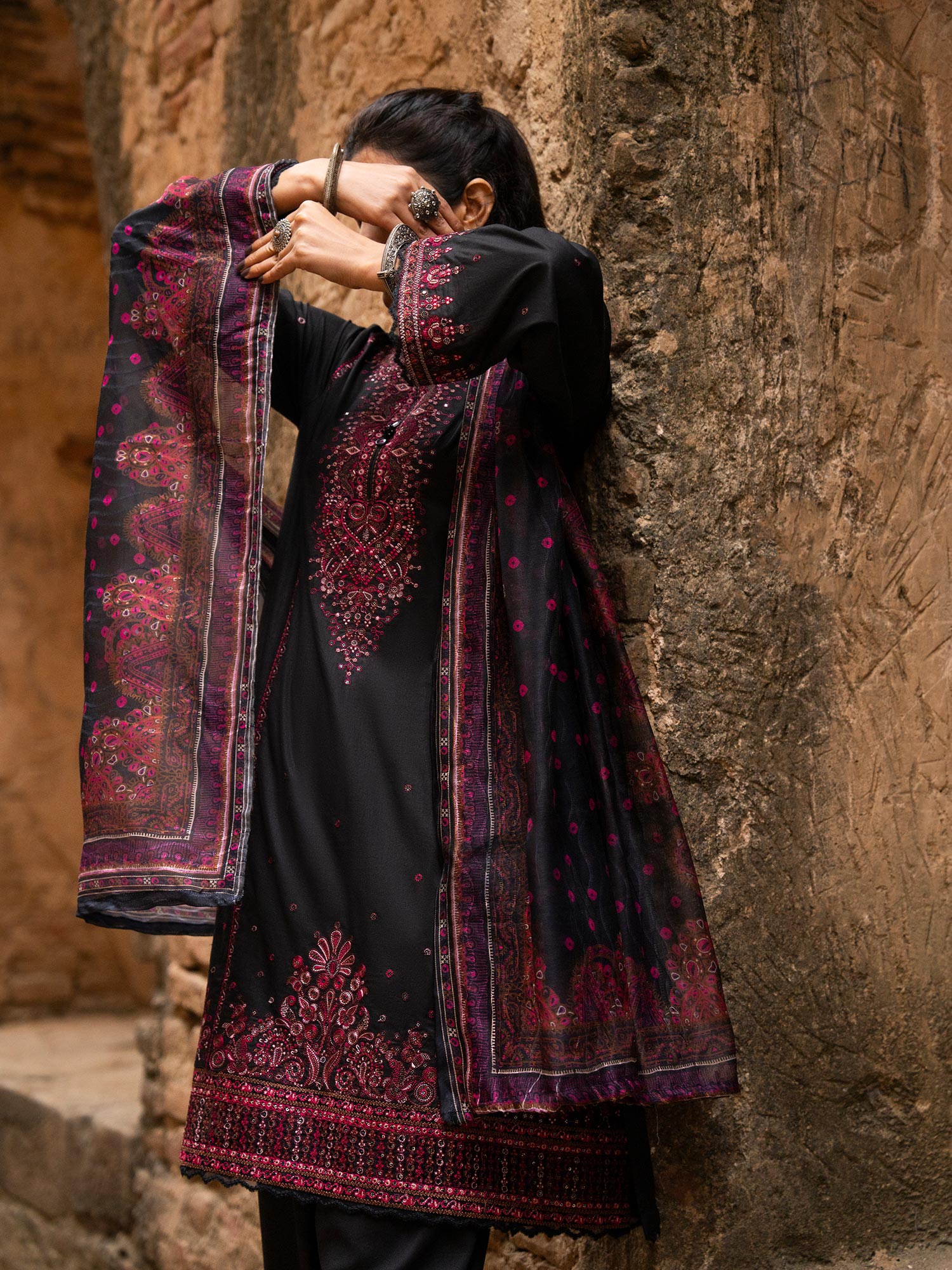 Casual Lite "Sky Stories" Summer Festive Suit - Mystic Black