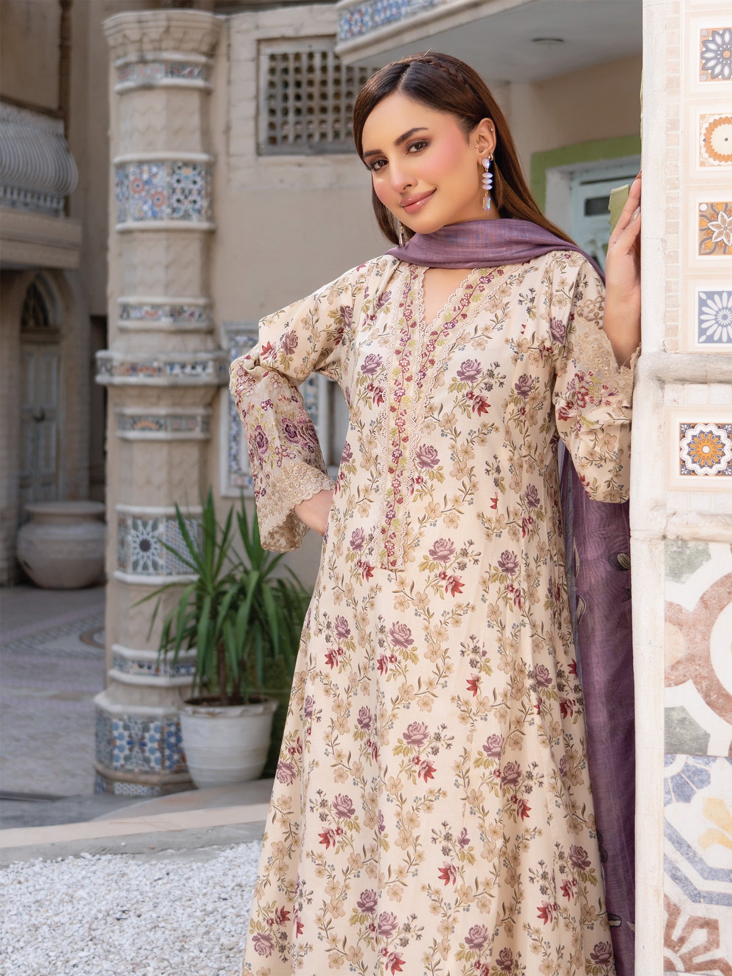 Munira Kinzzay Lawn Frock Suit (MSL-03) - Cream