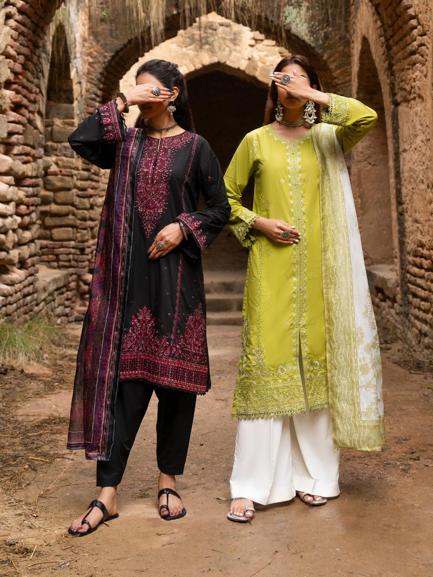 Casual Lite "Sky Stories" Summer Festive Suit - Mystic Black