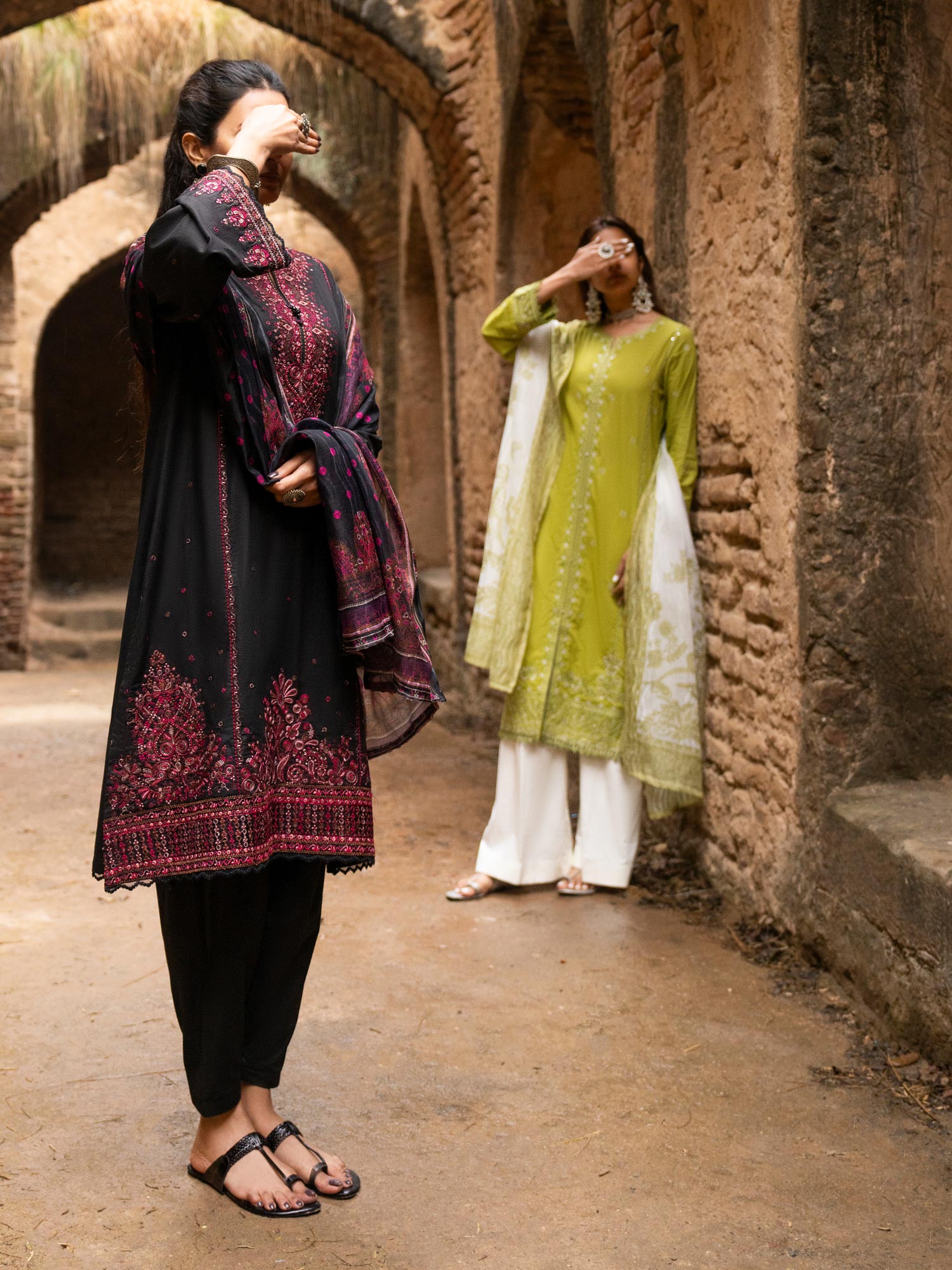 Casual Lite "Sky Stories" Summer Festive Suit - Mystic Black