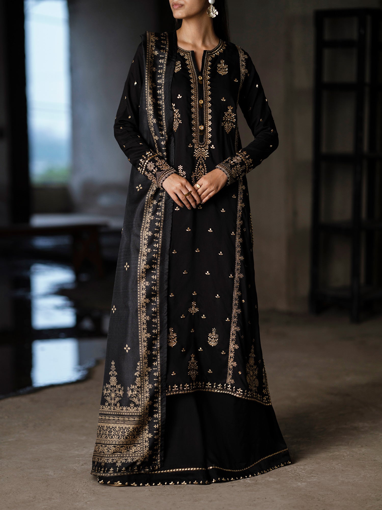 Casual Lite "Sham Vol II" Embroidered Silk-Viscose Suit - Celestial Night