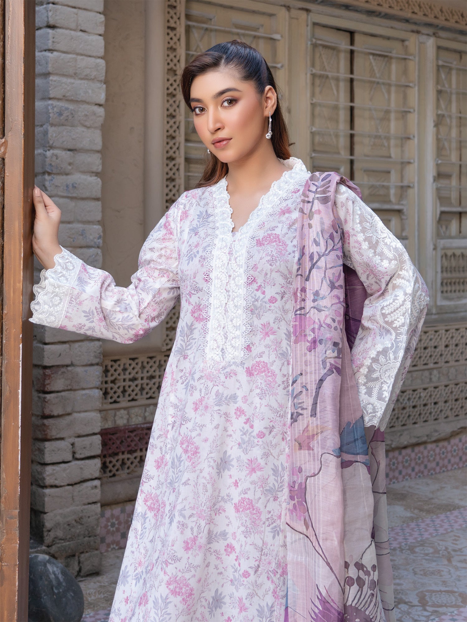 Munira Kinzzay Lawn Frock Suit (MSL-04) - Light Pink