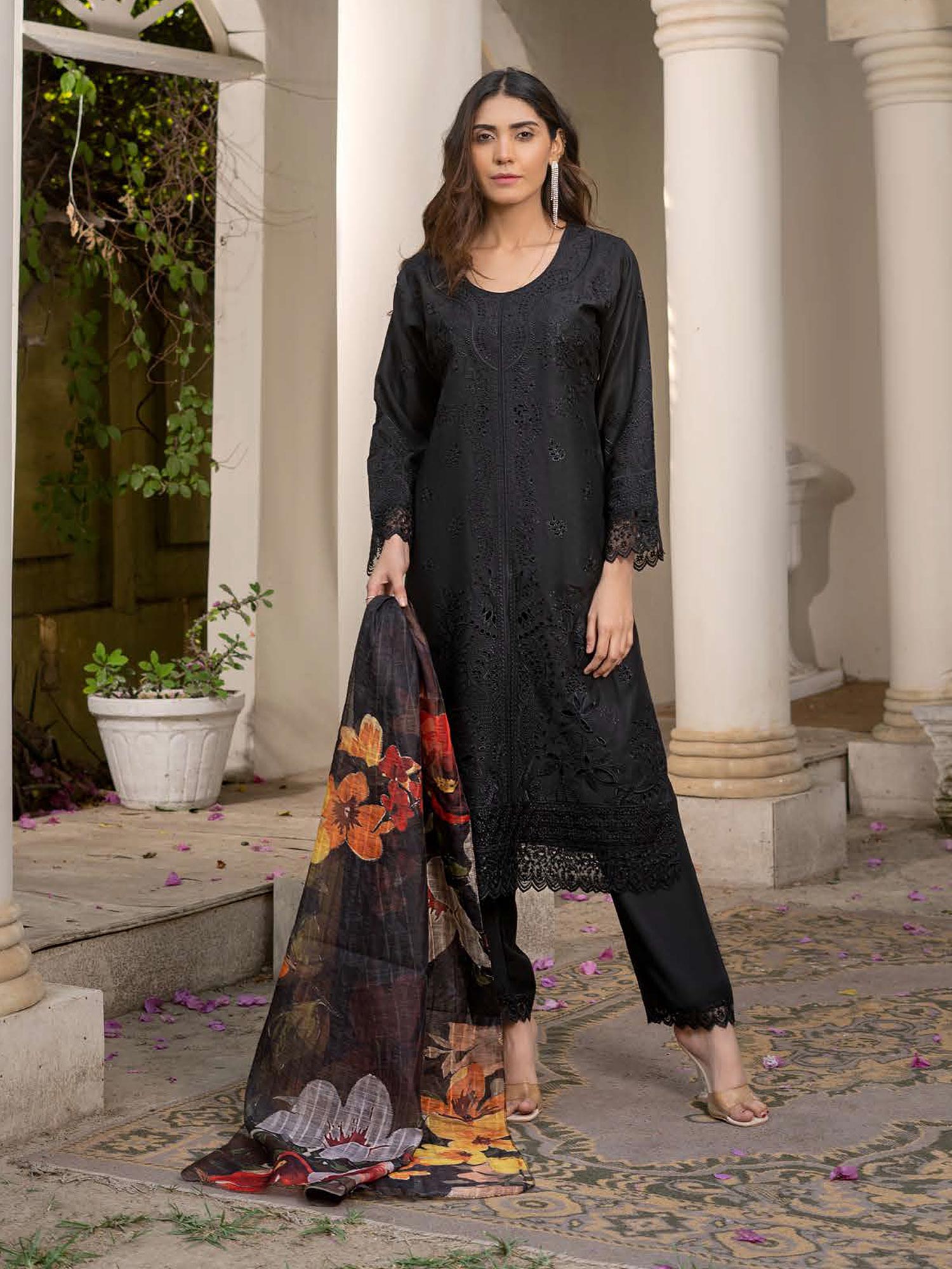 Rangz Chikankari Mother-Daughter 3-Piece Suit - Black