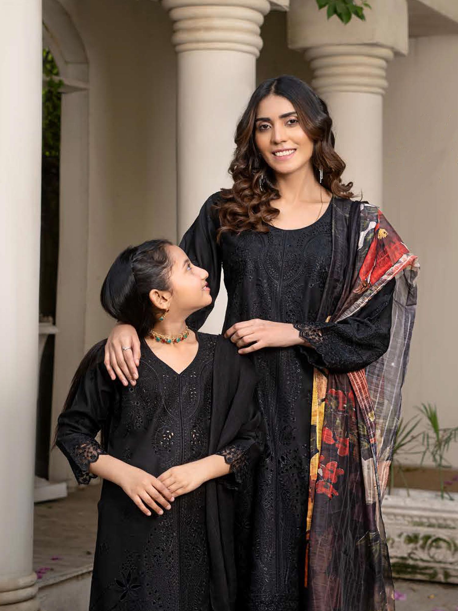 Rangz Chikankari Mother-Daughter 3-Piece Suit - Black