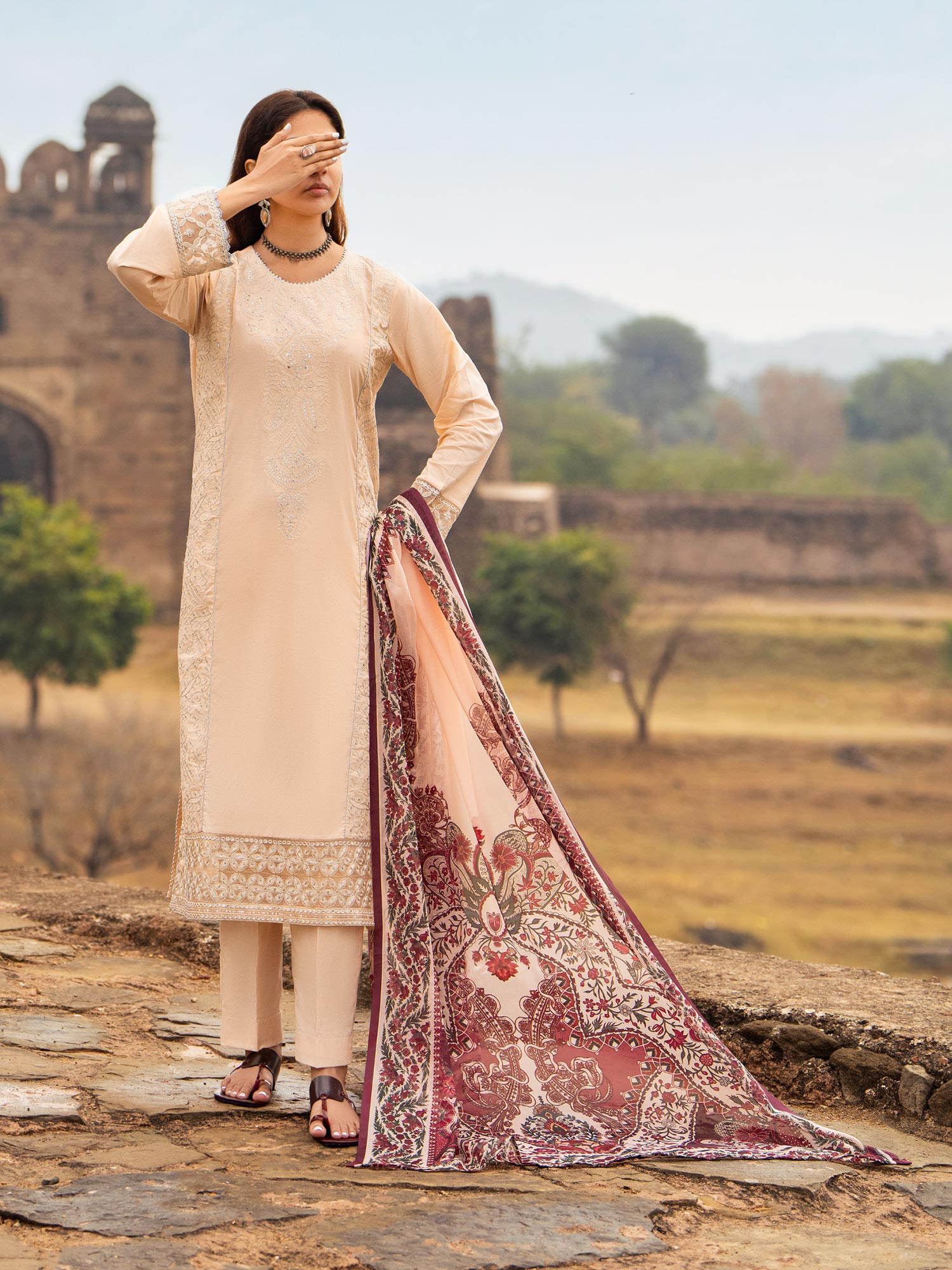 Casual Lite "Sky Stories" Summer Festive Suit - Beige Bloom