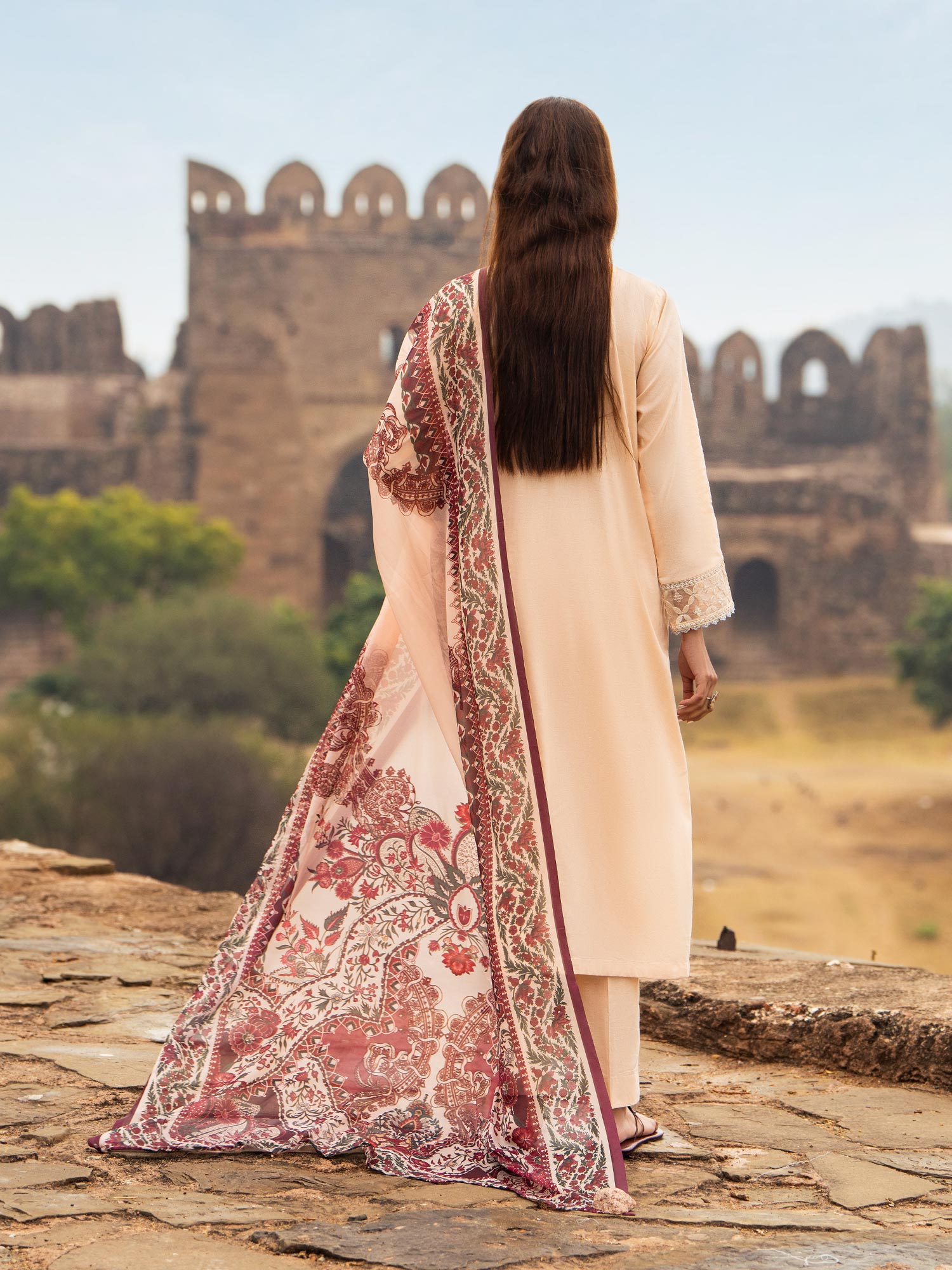 Casual Lite "Sky Stories" Summer Festive Suit - Beige Bloom