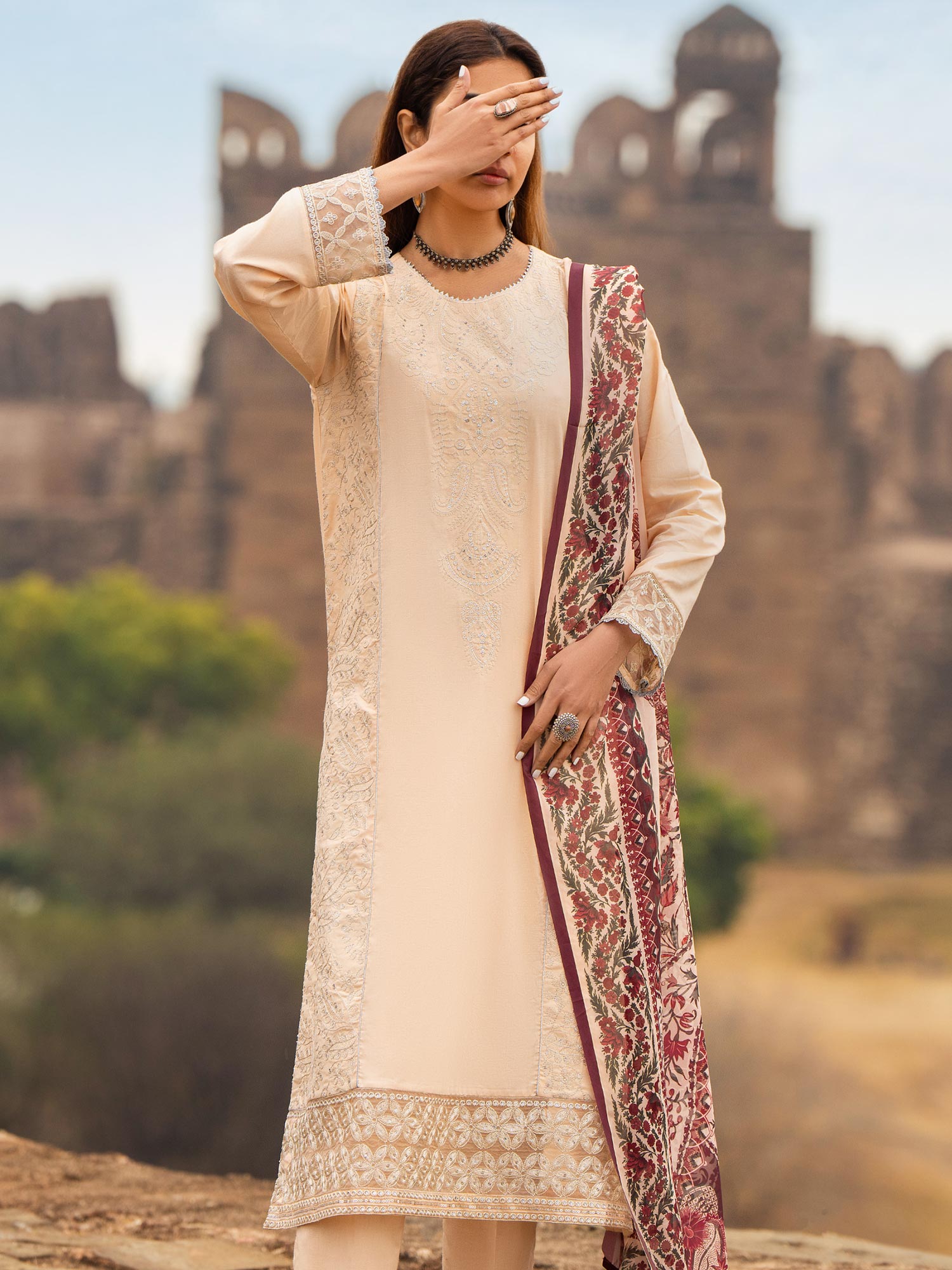 Casual Lite "Sky Stories" Summer Festive Suit - Beige Bloom