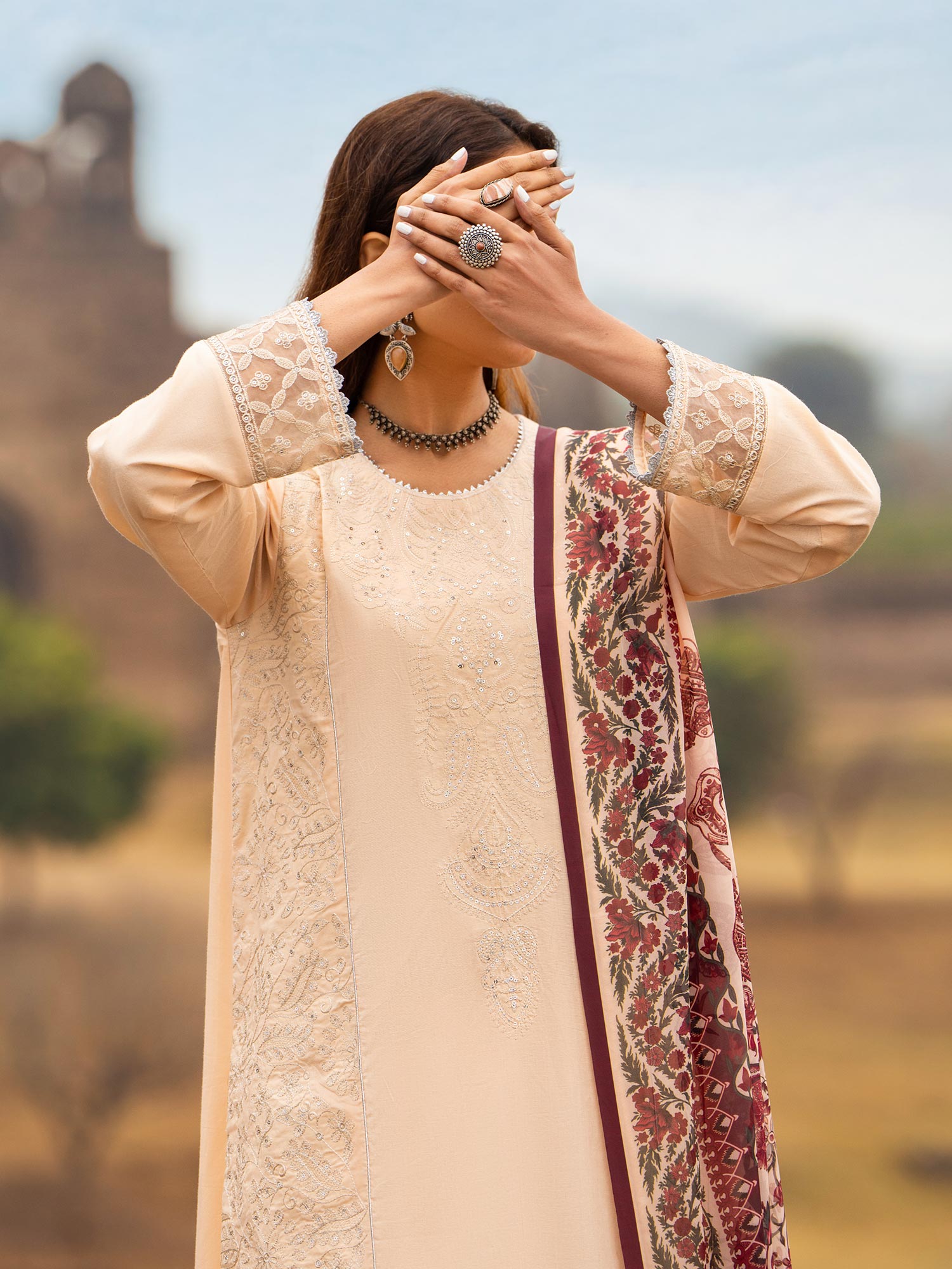 Casual Lite "Sky Stories" Summer Festive Suit - Beige Bloom