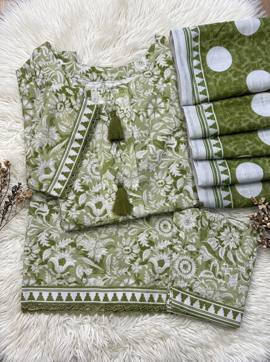 Green Winter Soft Khaddar Casual 3-Piece Suit