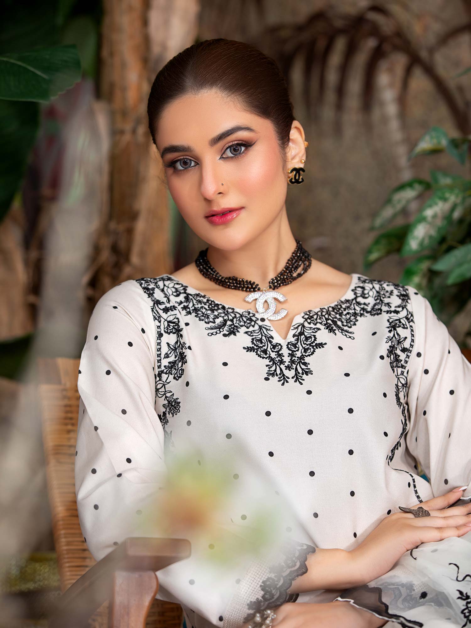 Heera's White & Black Embroidered Winter Linen Suit