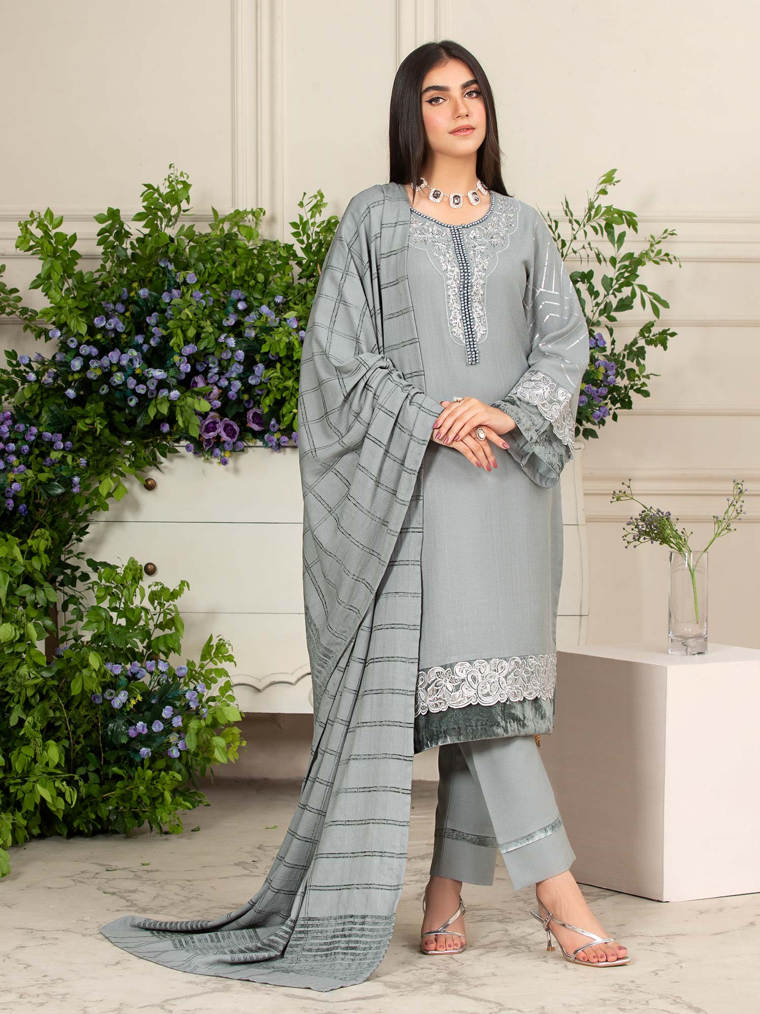 Heera's Grey Linen & Velvet Suit with Pashmina Shawl