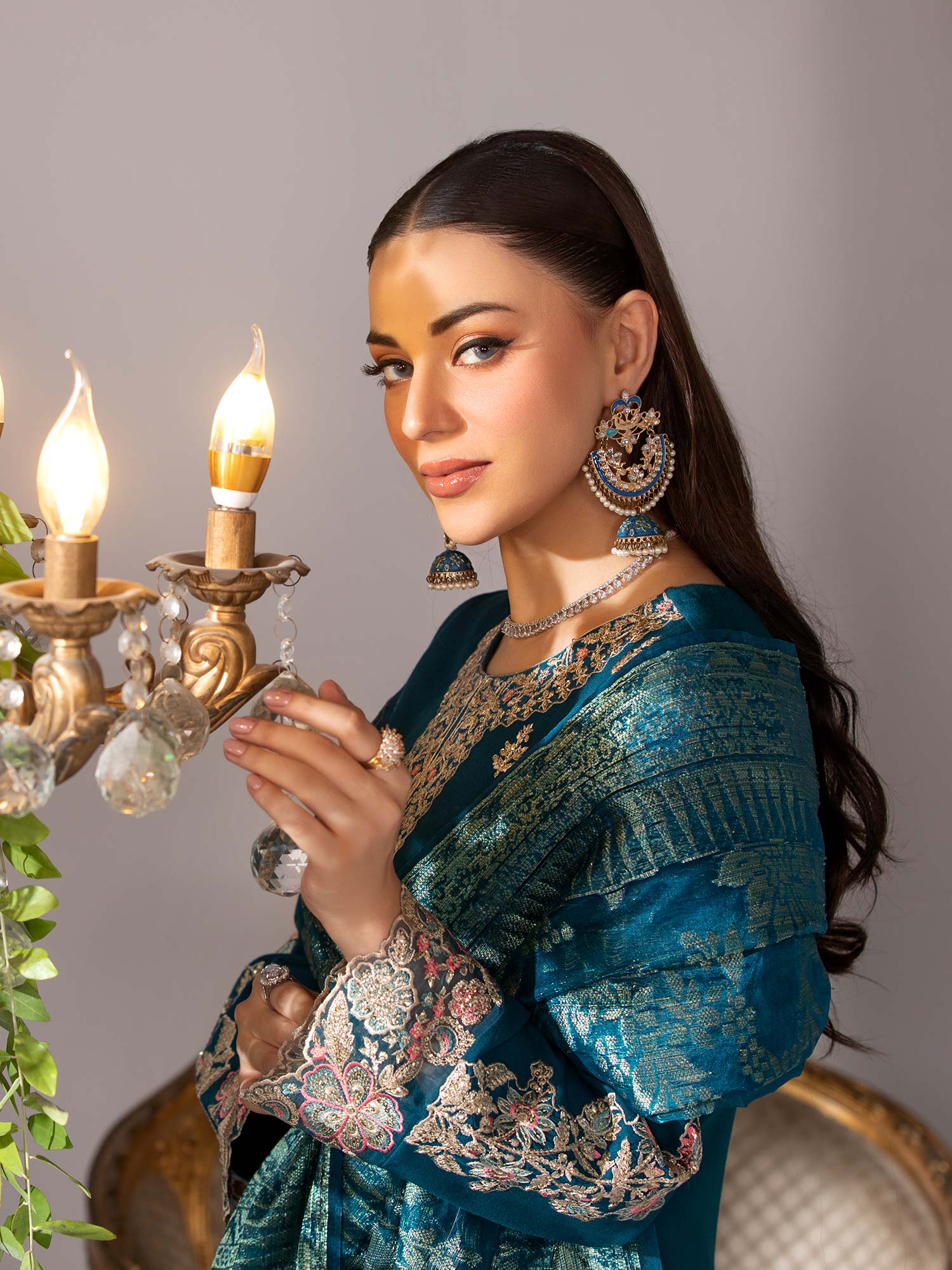 Heera's Teal Embroidered Linen Suit with Jacquard Shawl