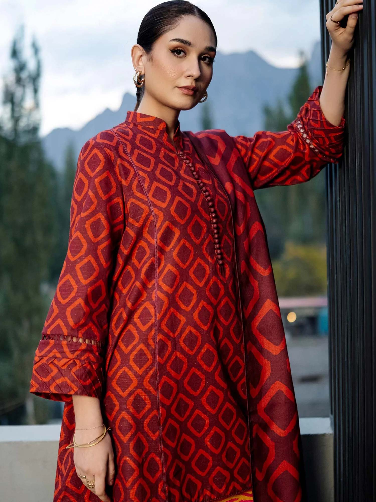 Maria.B Unstitched M.Basics Khaddar Suit (506-B) - Maroon