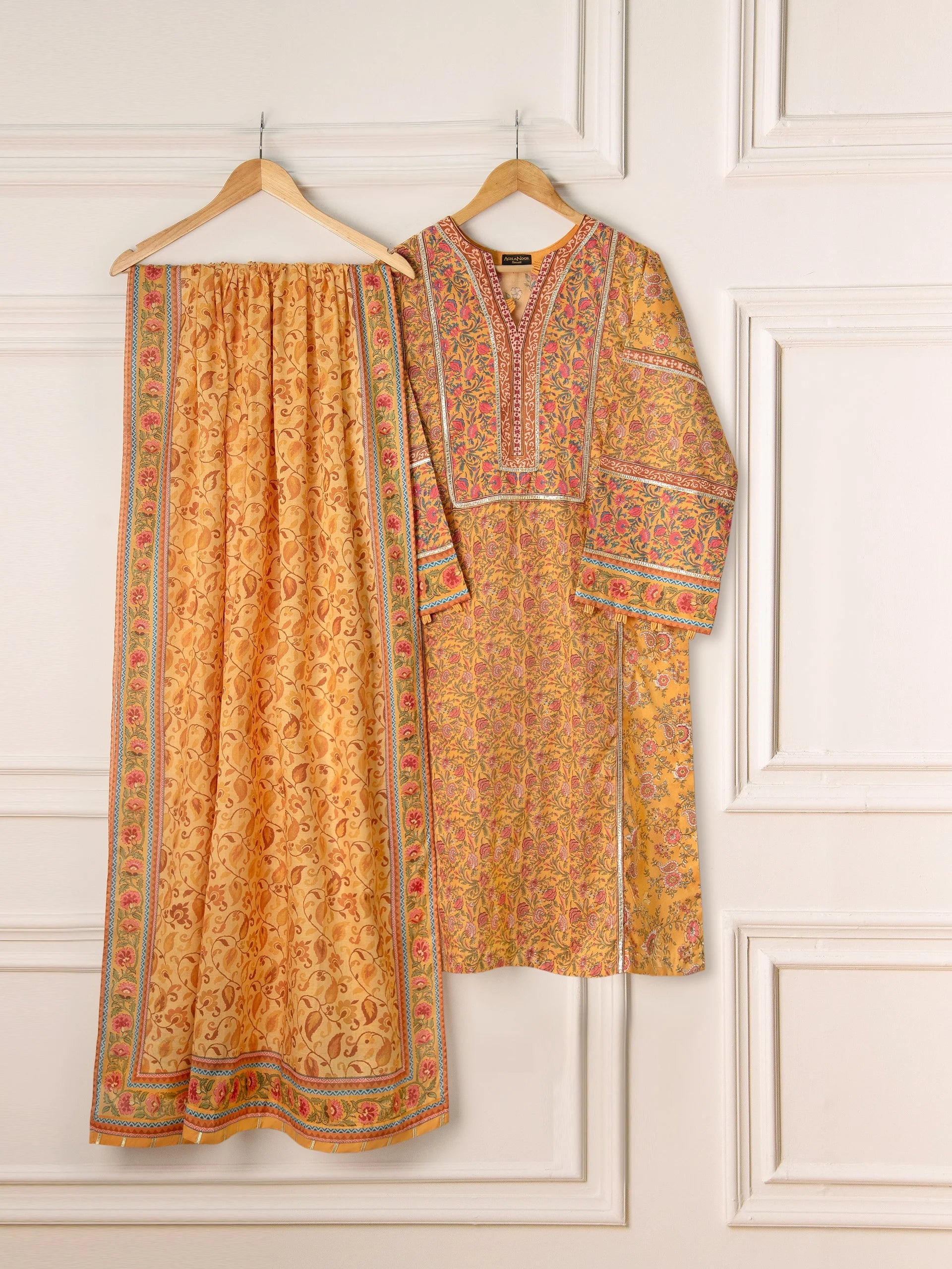 Agha Noor Yellow Cambric 2-Piece (Shirt + Dupatta)
