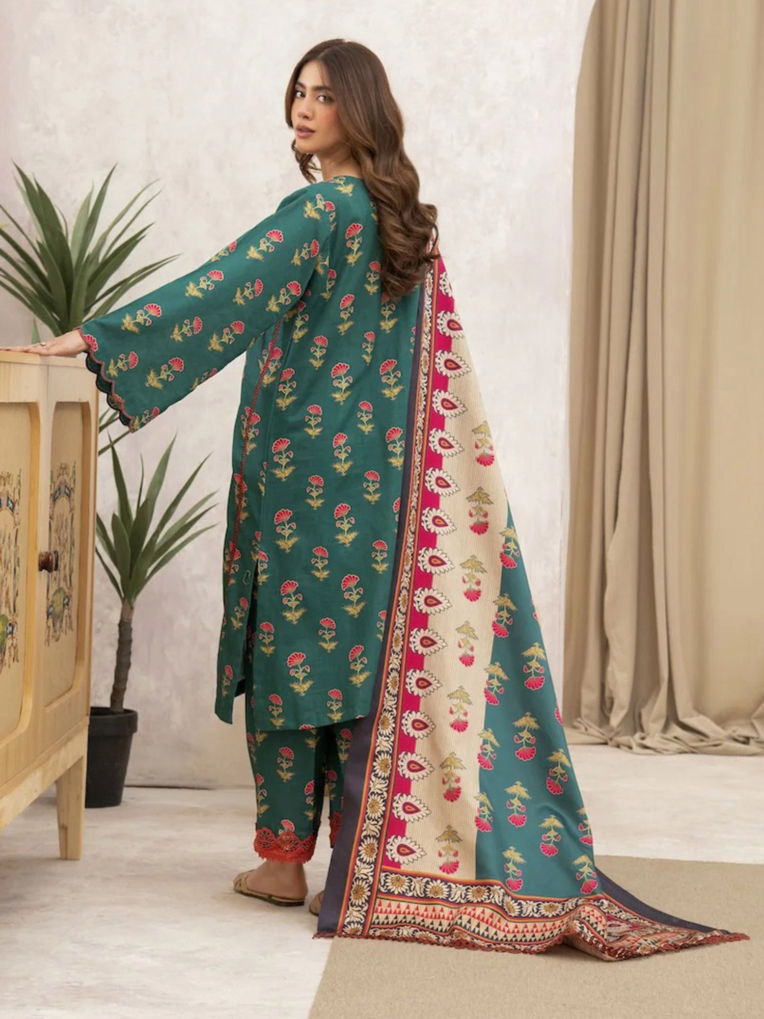 Ally's "Forbidden Flowers" Khaddar 3-Piece Suit - Green